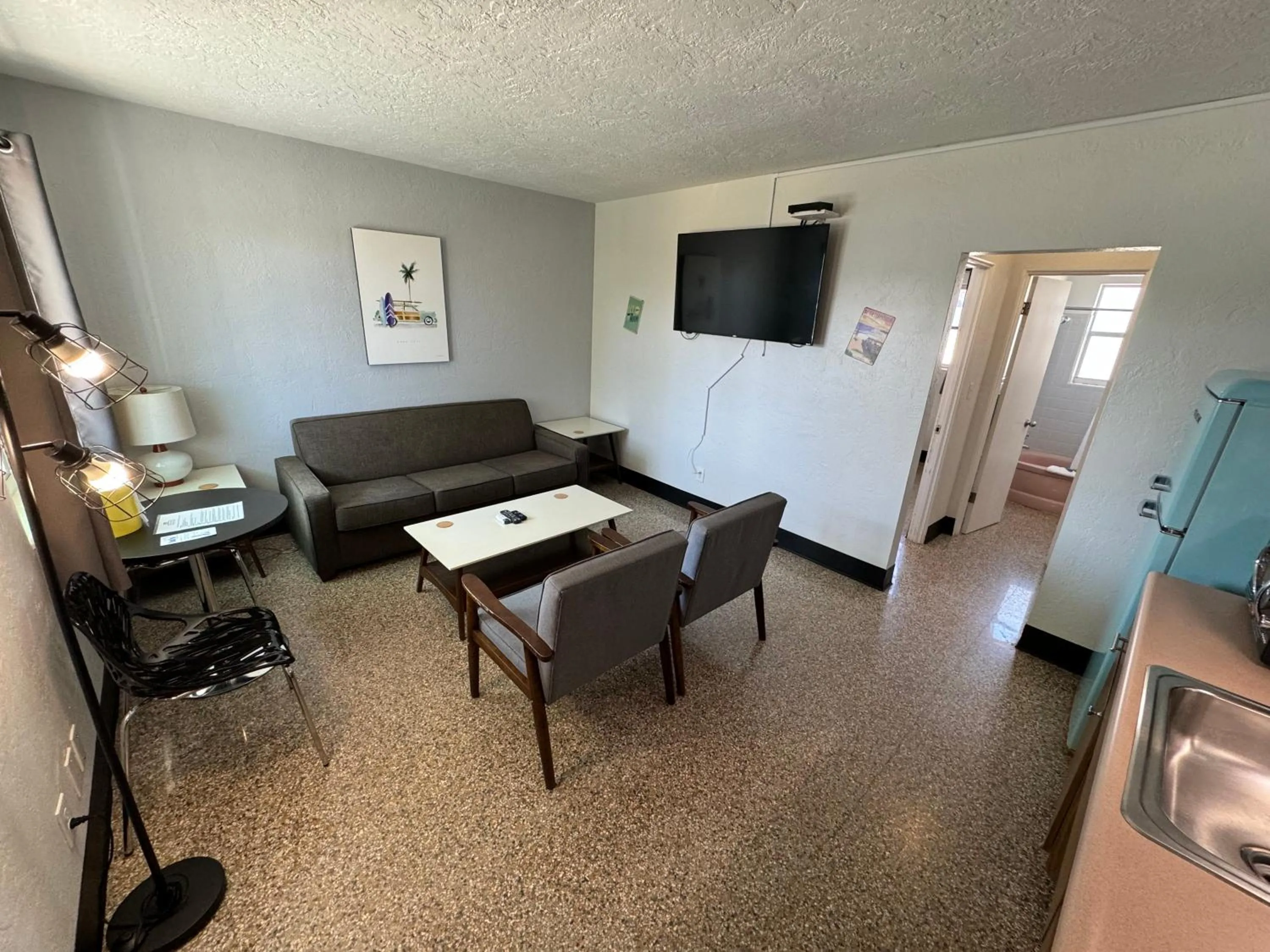 Living room in Sea Jay Motel and Marina