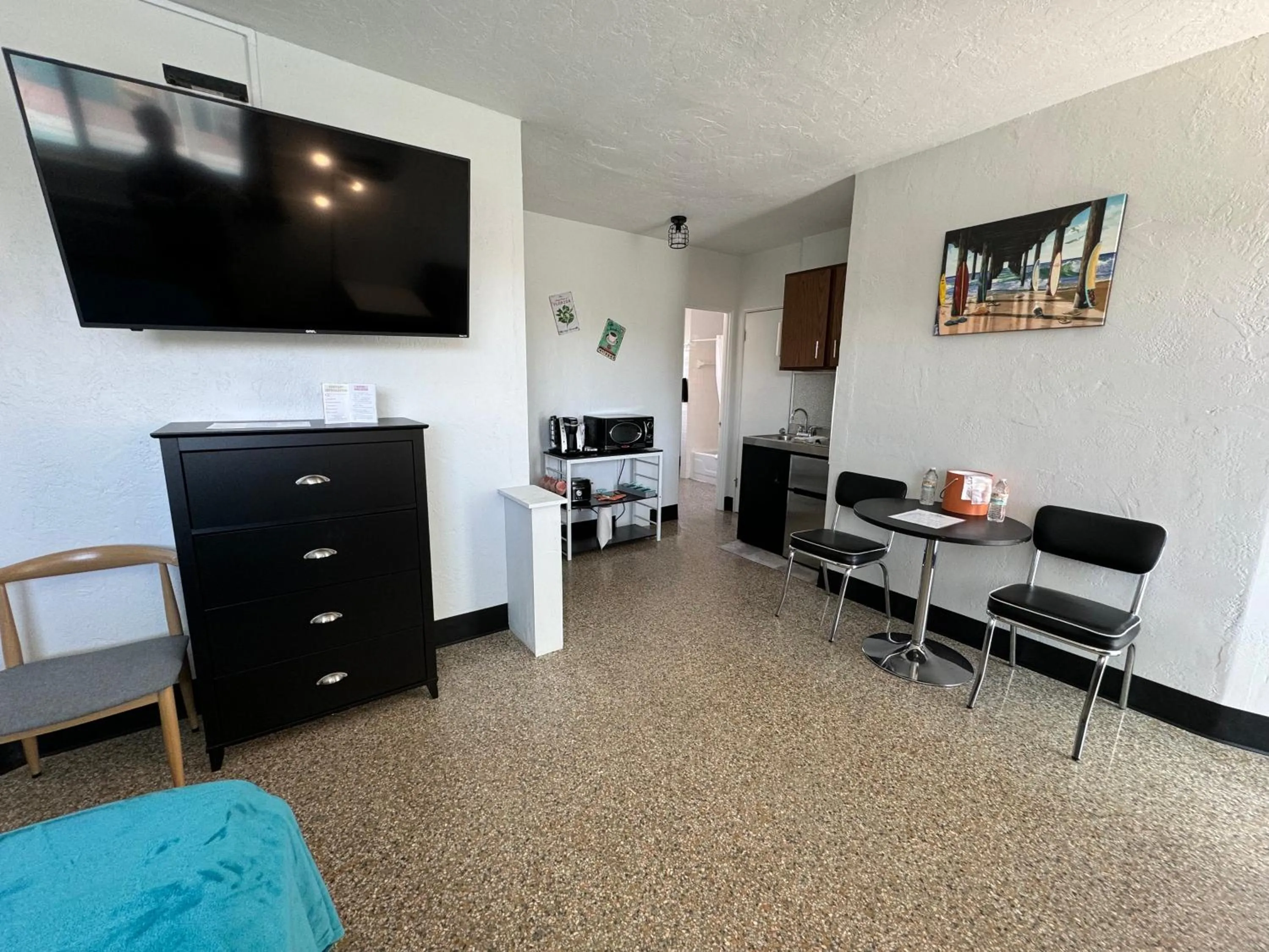 TV and multimedia in Sea Jay Motel and Marina