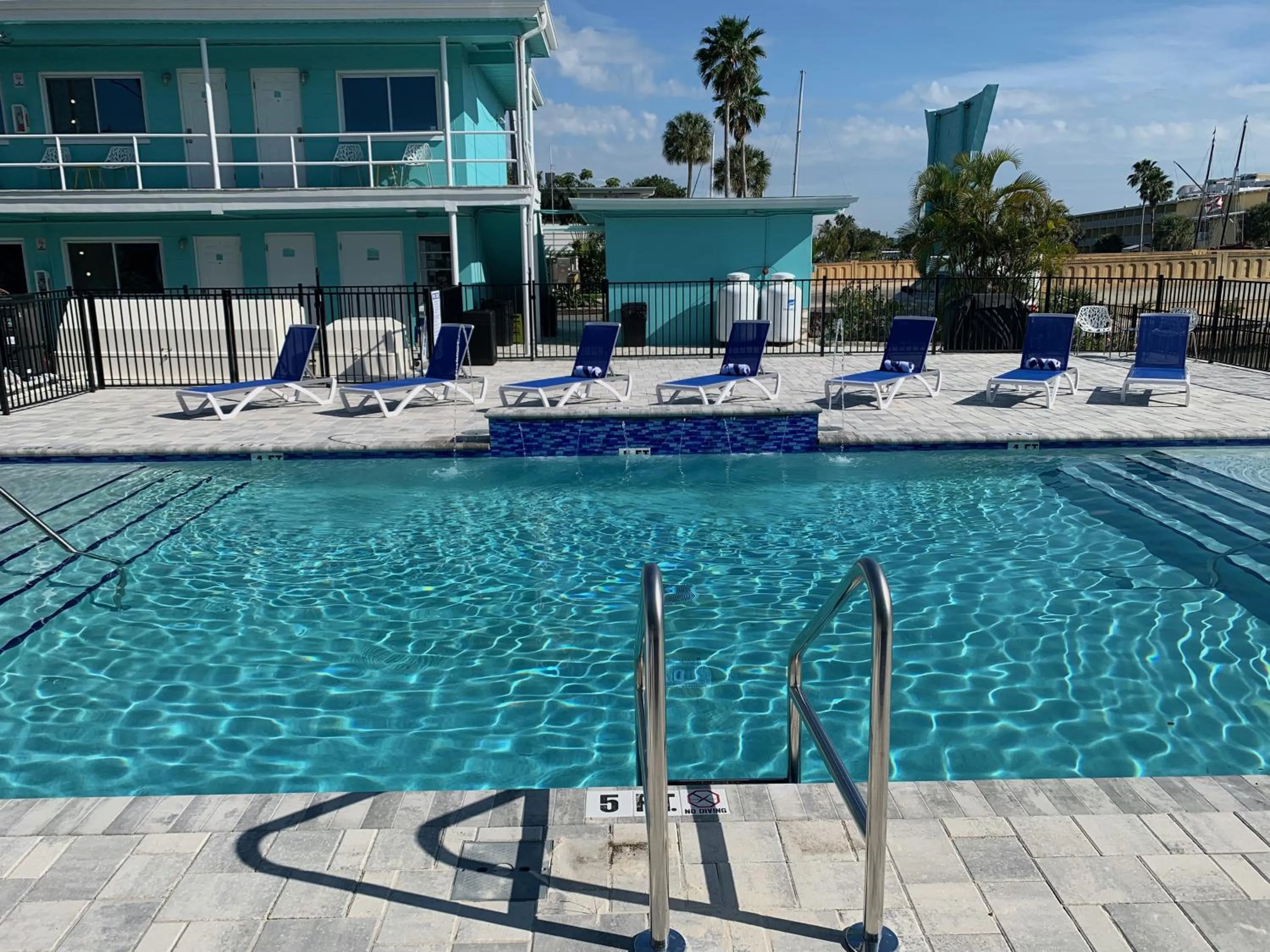 Pool view in Sea Jay Motel and Marina