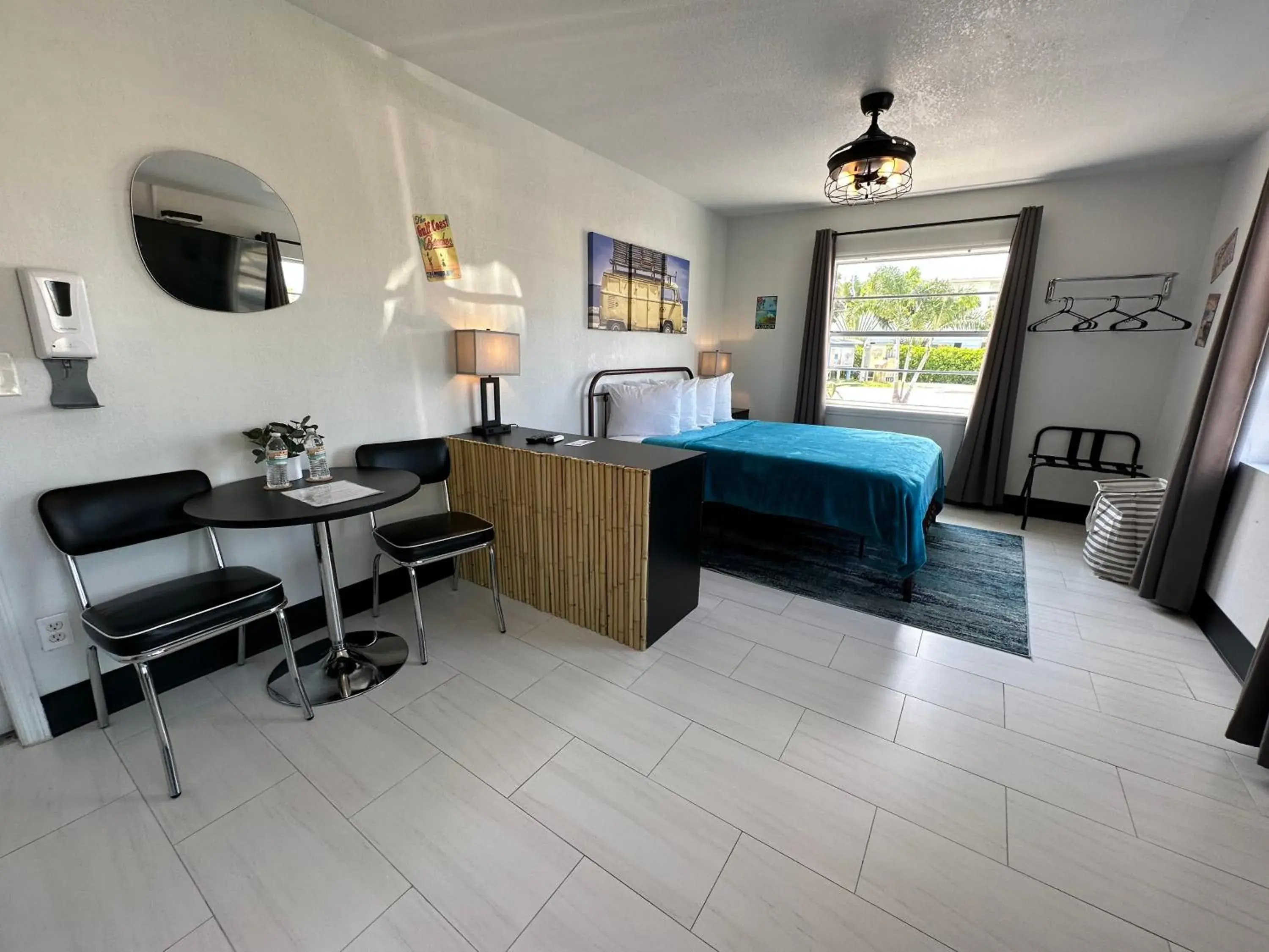 Bungalow - Water Front in Sea Jay Motel and Marina Bungalow - Water Front in Sea Jay Motel and Marina