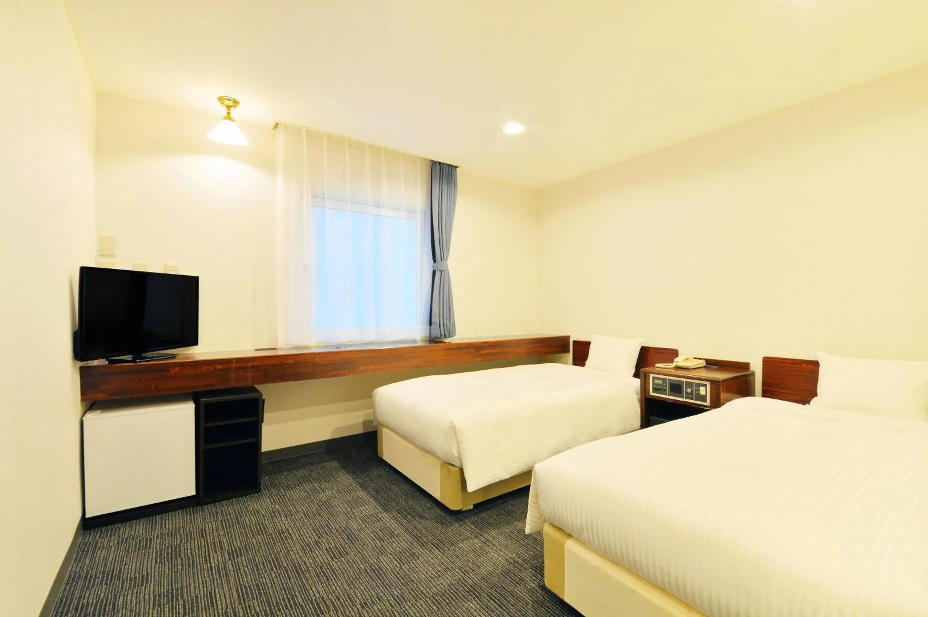 Comfort Twin Room - House Keeping is Optional with Additional Cost - Non-Smoking in Smile Hotel Hakodate Comfort Twin Room - House Keeping is Optional with Additional Cost - Non-Smoking in Smile Hotel Hakodate
