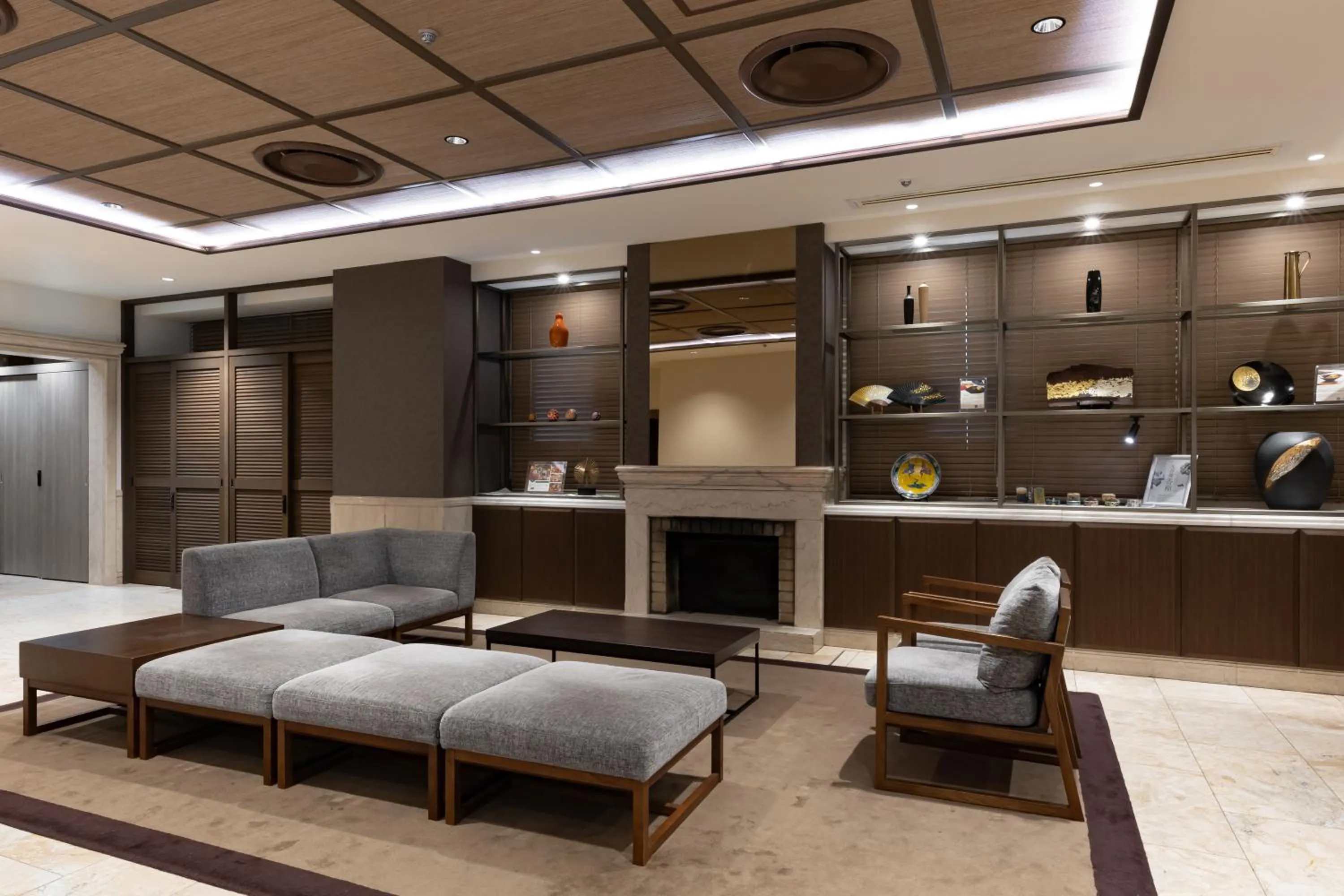 Lobby or reception in HOTEL MYSTAYS Kanazawa Katamachi