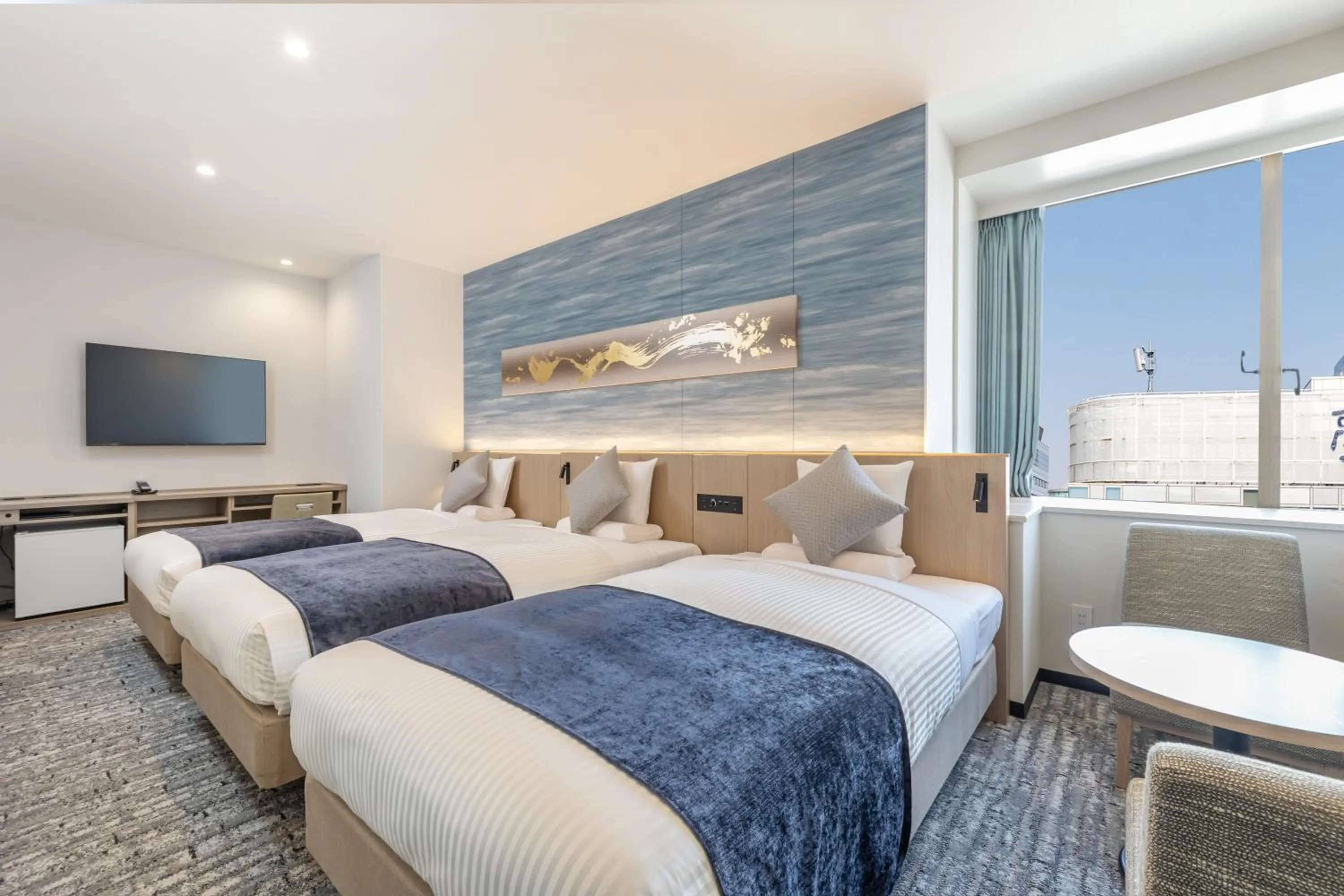 Photo of the whole room, Bed in HOTEL MYSTAYS Kanazawa Katamachi