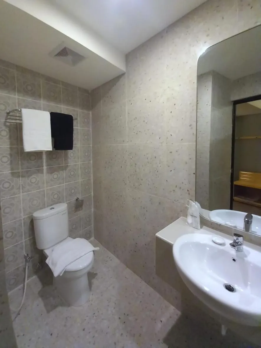 Nite & Day Semarang - Candi