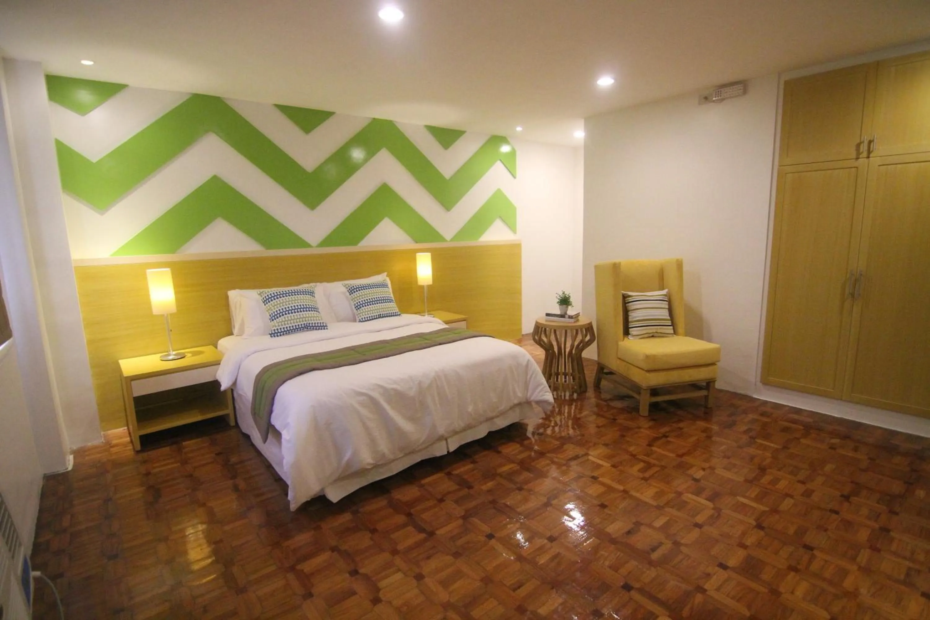 Bed in Bryan Condo Suites Makati near Airport