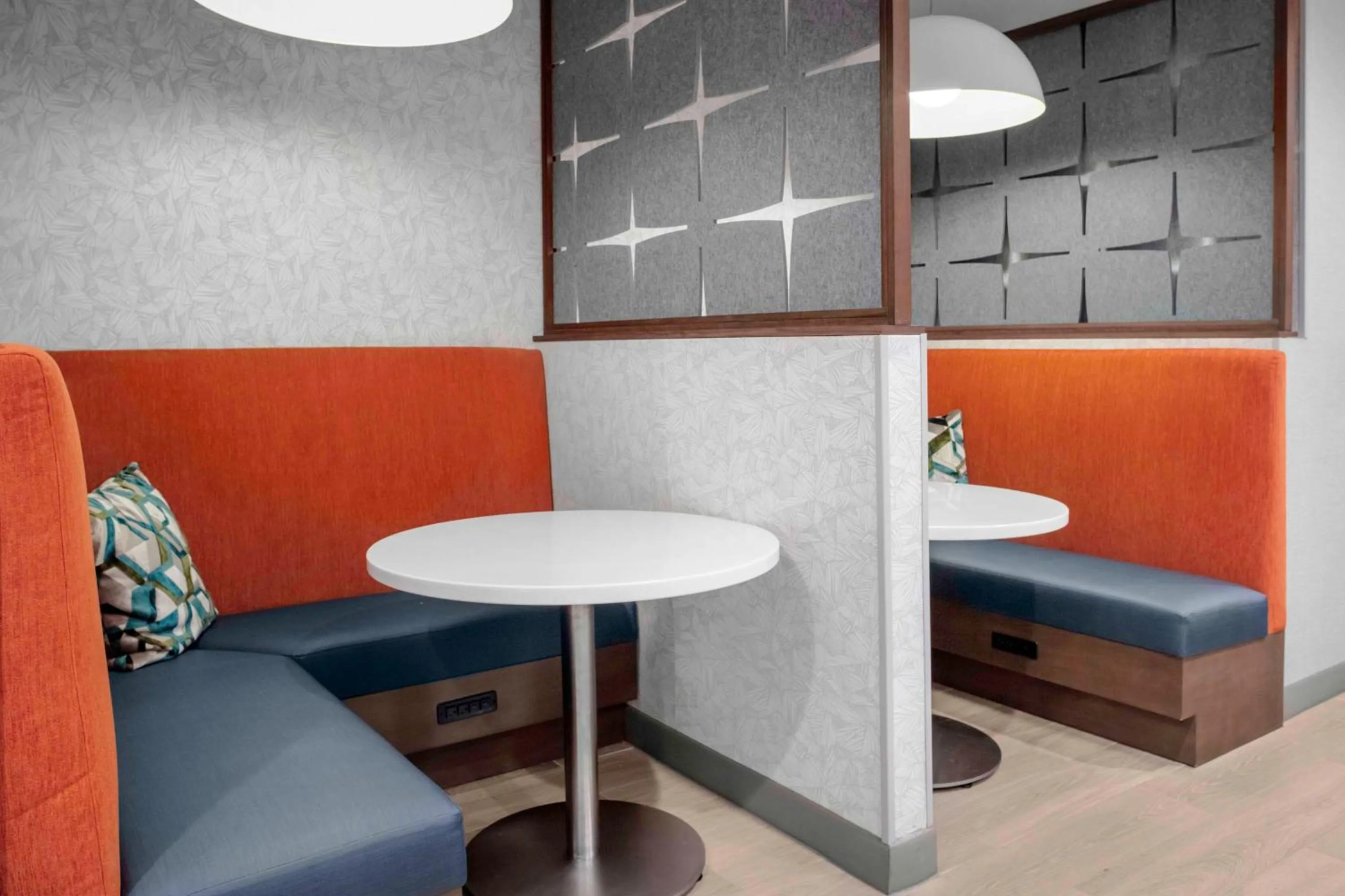 Breakfast in Hampton Inn & Suites Cedar Park North Austin, Tx