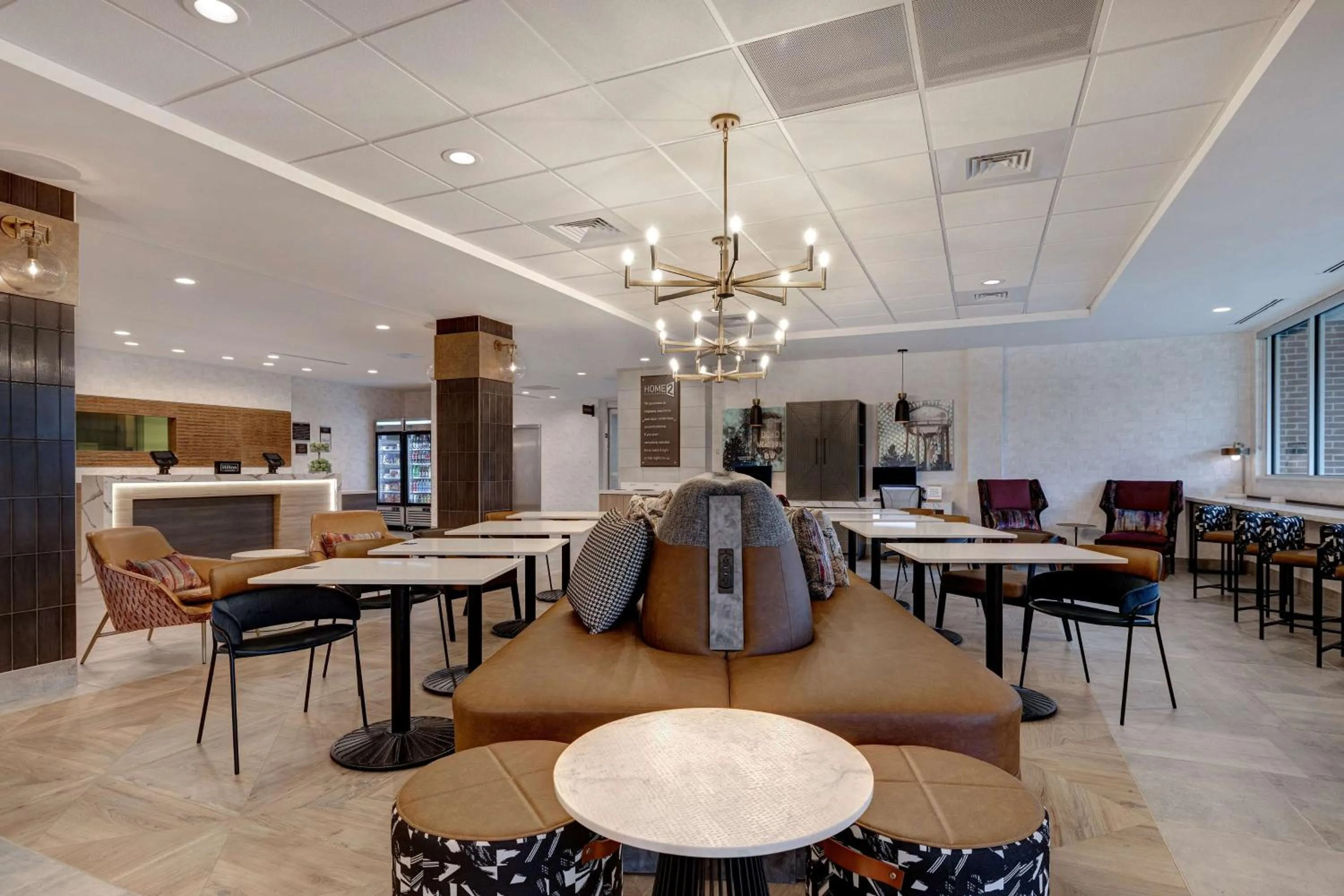 Lobby or reception in Home2 Suites By Hilton Blythewood, Sc