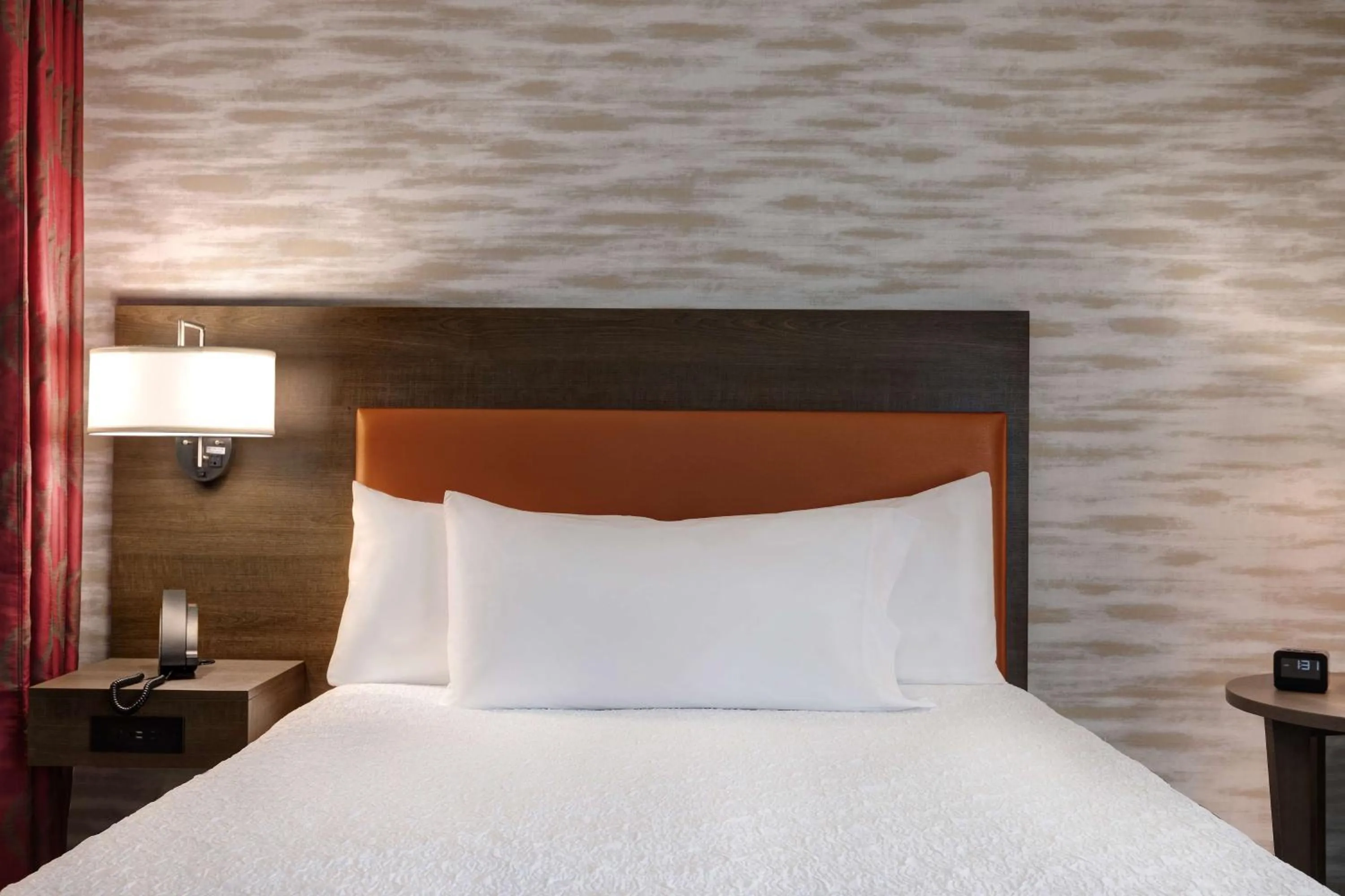 Bed in Home2 Suites By Hilton Bryant, Ar