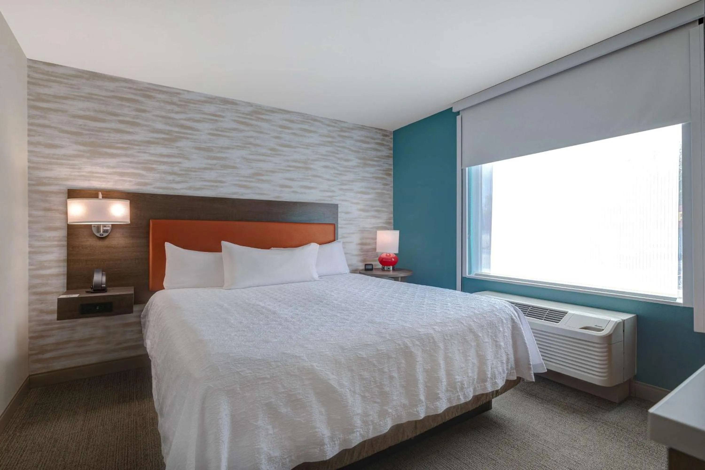 Bed in Home2 Suites By Hilton Bryant, Ar