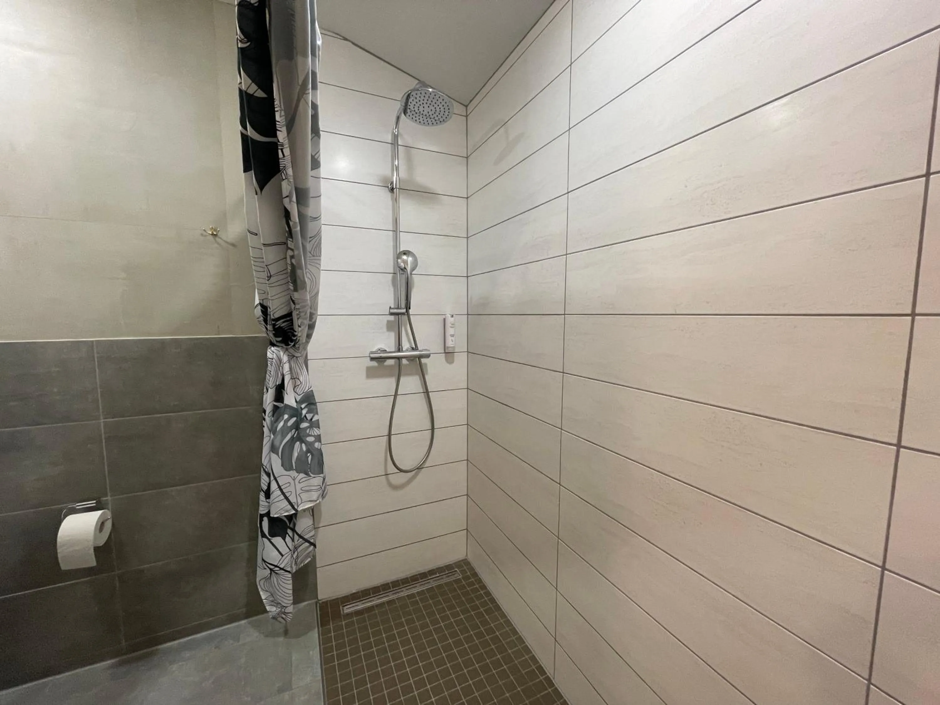 Shower in aappartel APARTHOTEL Herford
