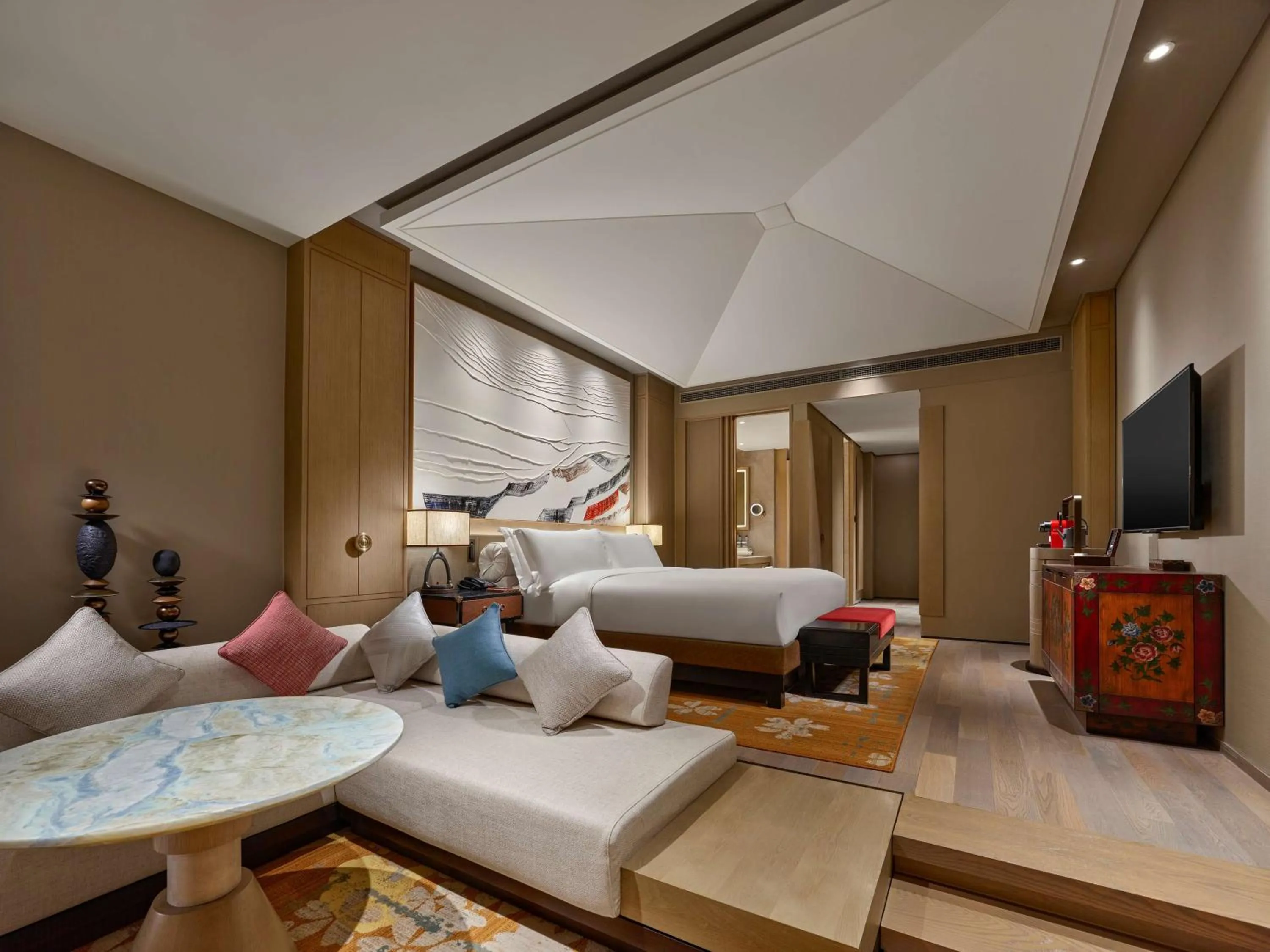 Bedroom, Bed in Conrad Jiuzhaigou