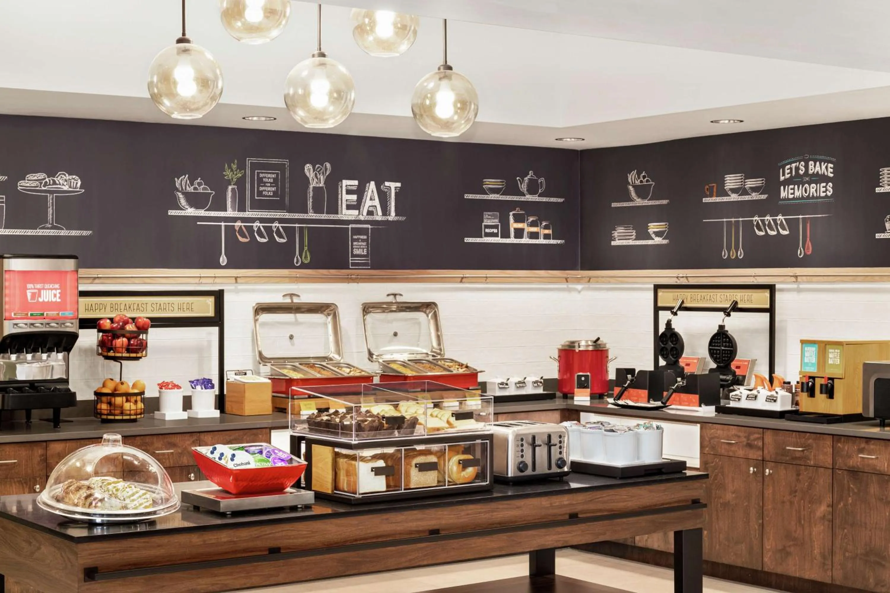 Breakfast in Hampton Inn & Suites Miami, Kendall, Executive Airport