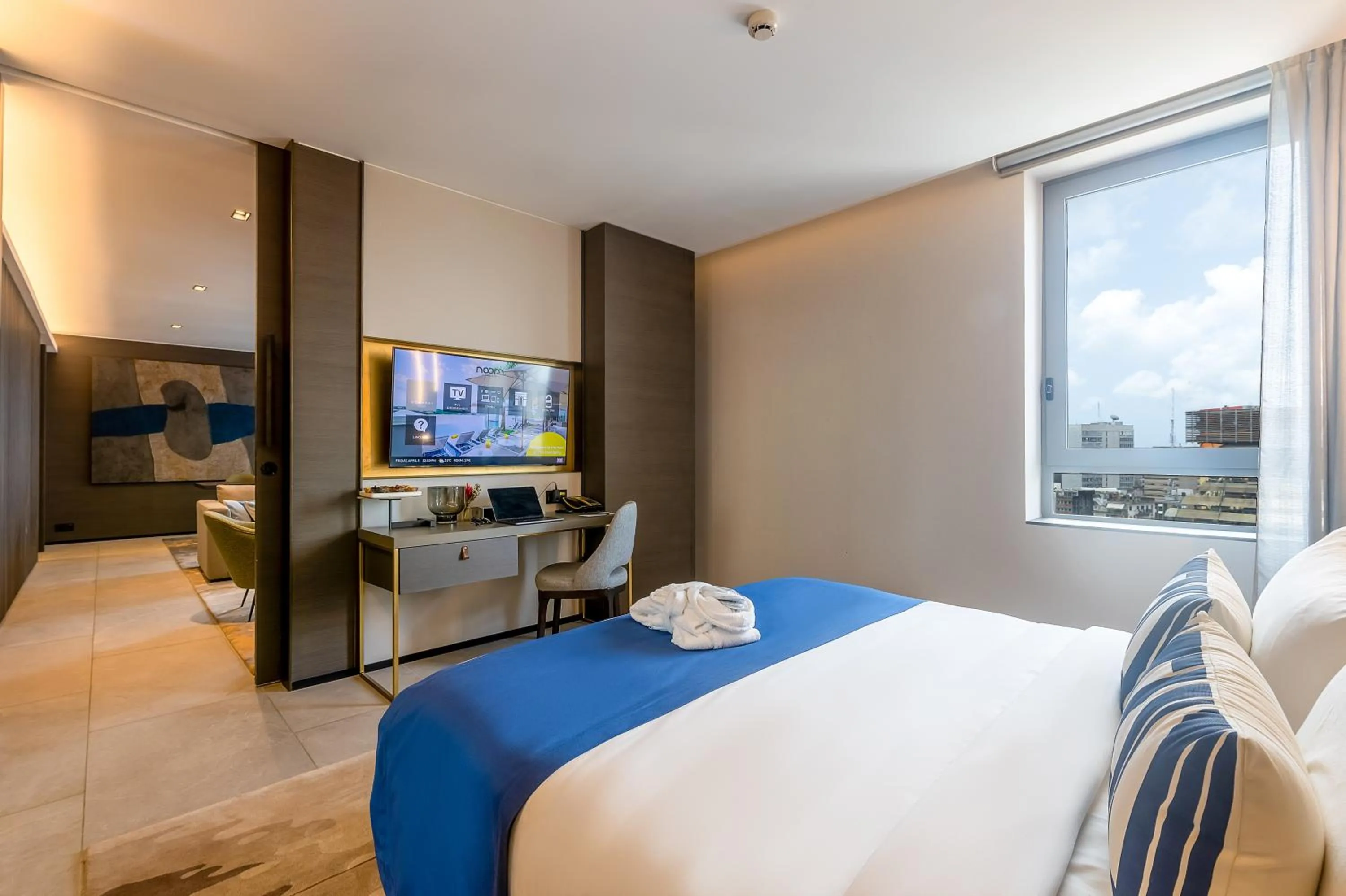 Bed in Noom Hotel Abidjan Plateau