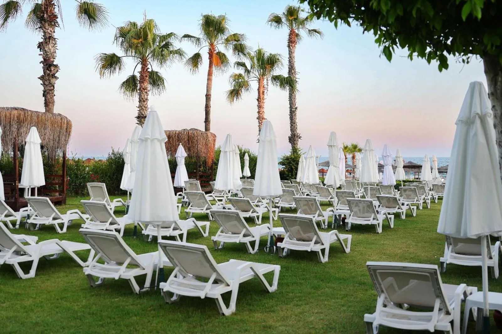 Beach in A Suite Side