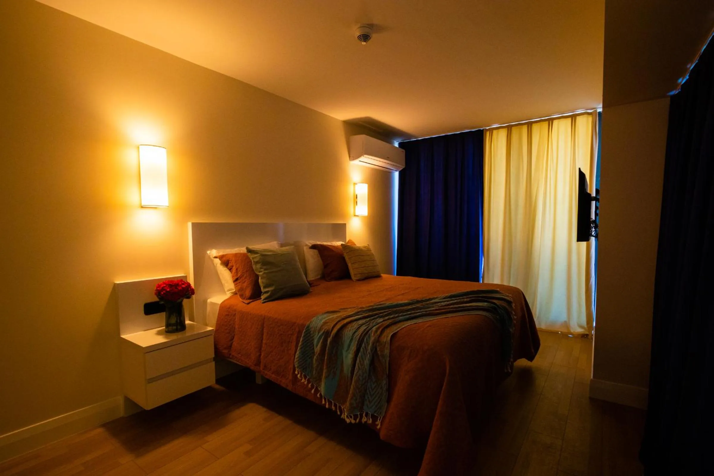 Bed in G-Point City Beach