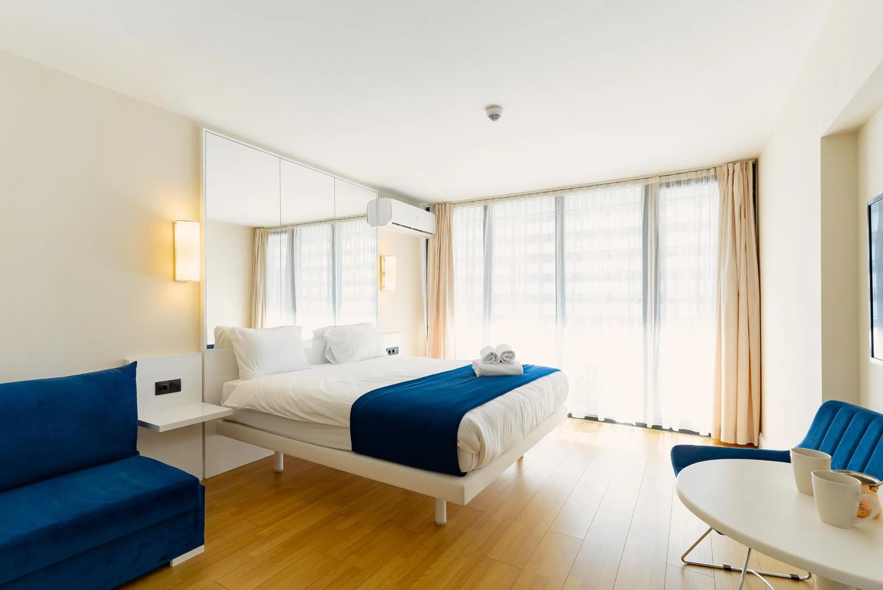 Bed in G-Point City Beach