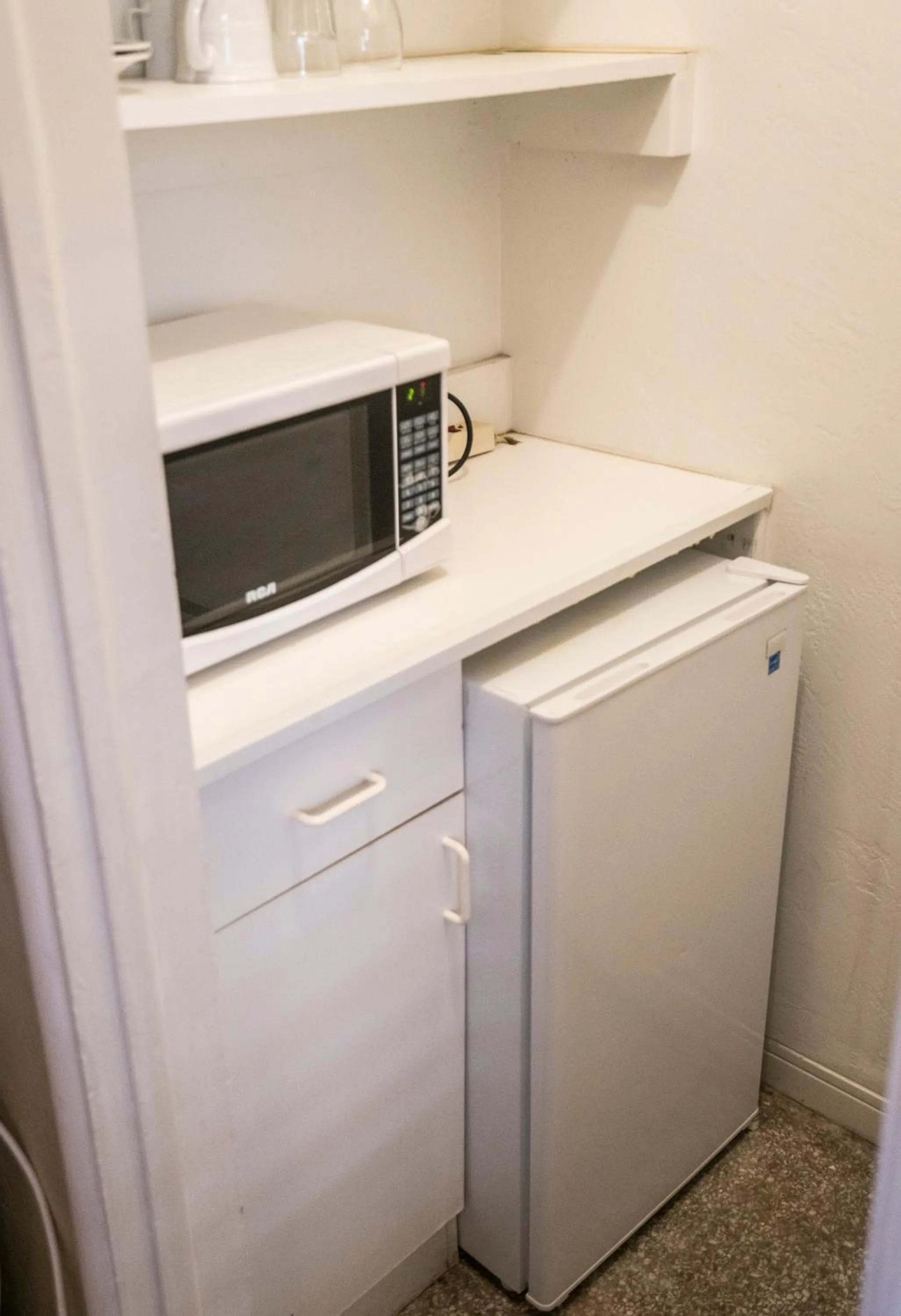 Kitchen or kitchenette in Ocean Inn