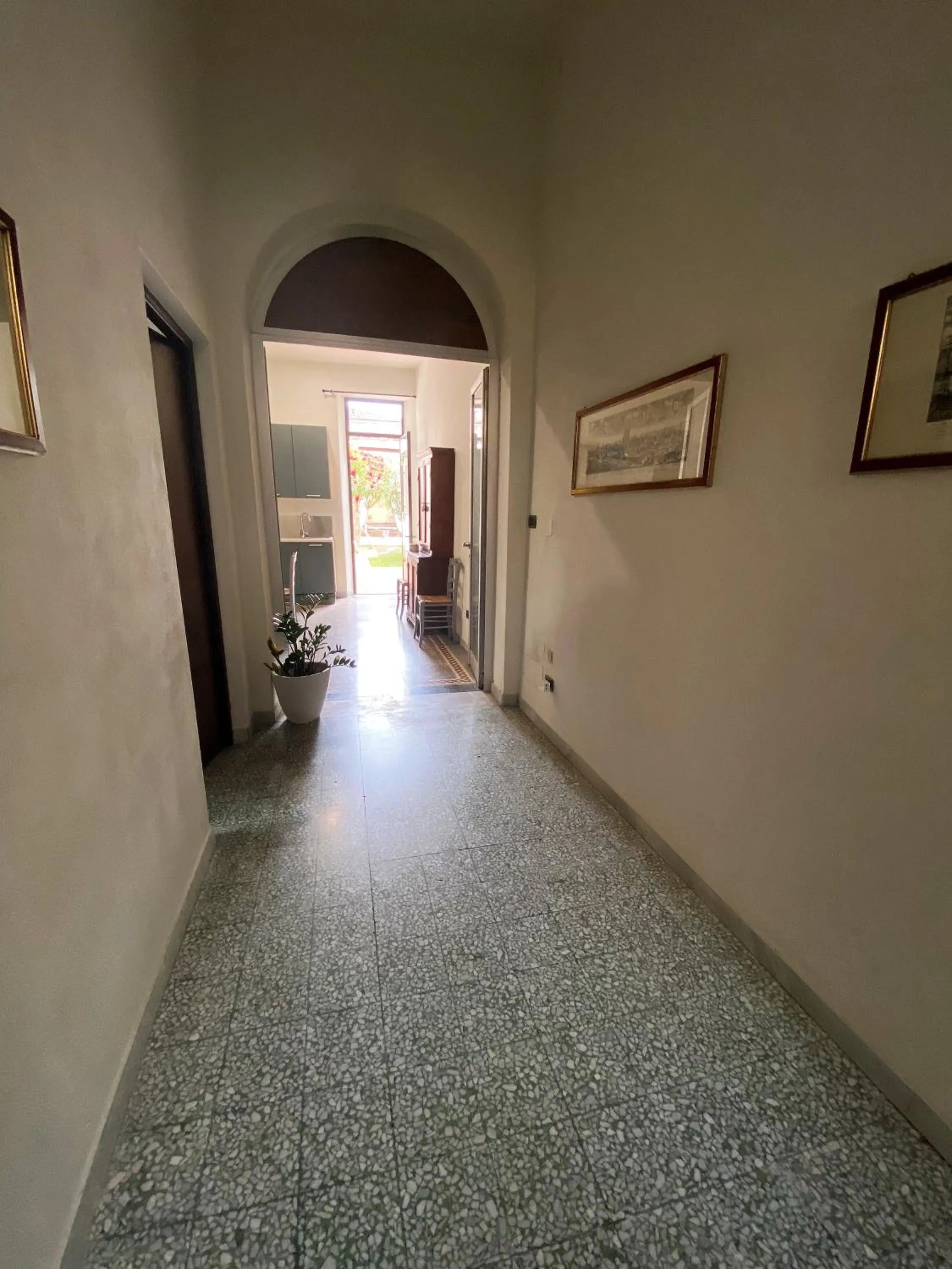 Facade/entrance in Victoria House B&B