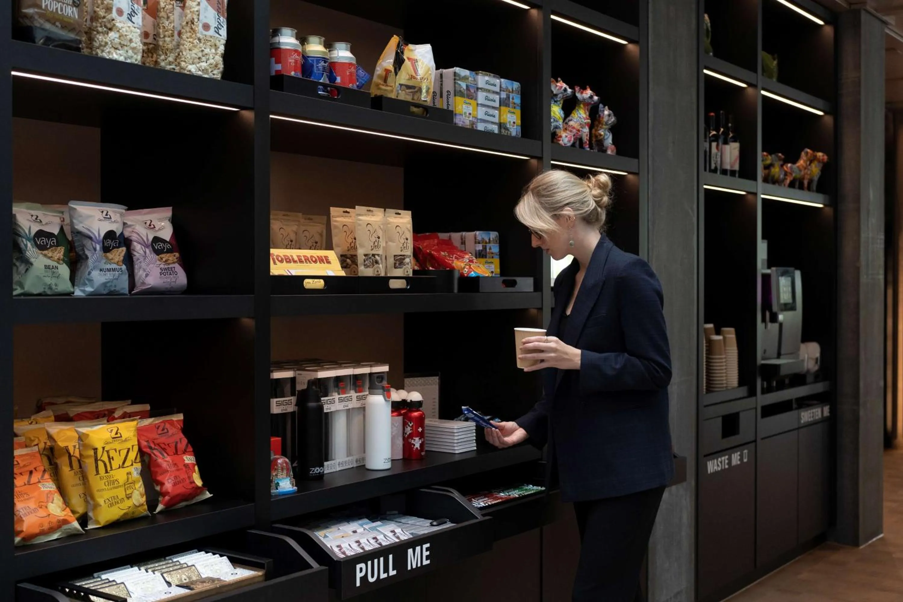 Coffee/tea facilities in Hyatt Place Zurich Airport the Circle