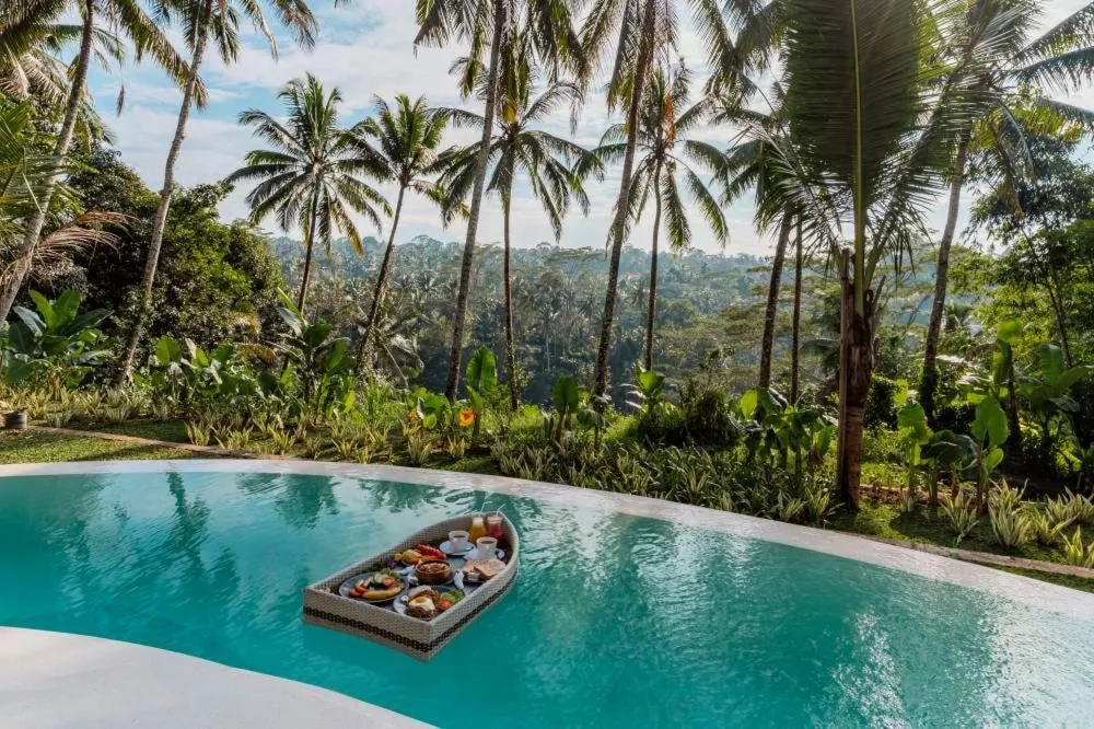 Swimming pool in Woywoy Escape Bresela Adults Only