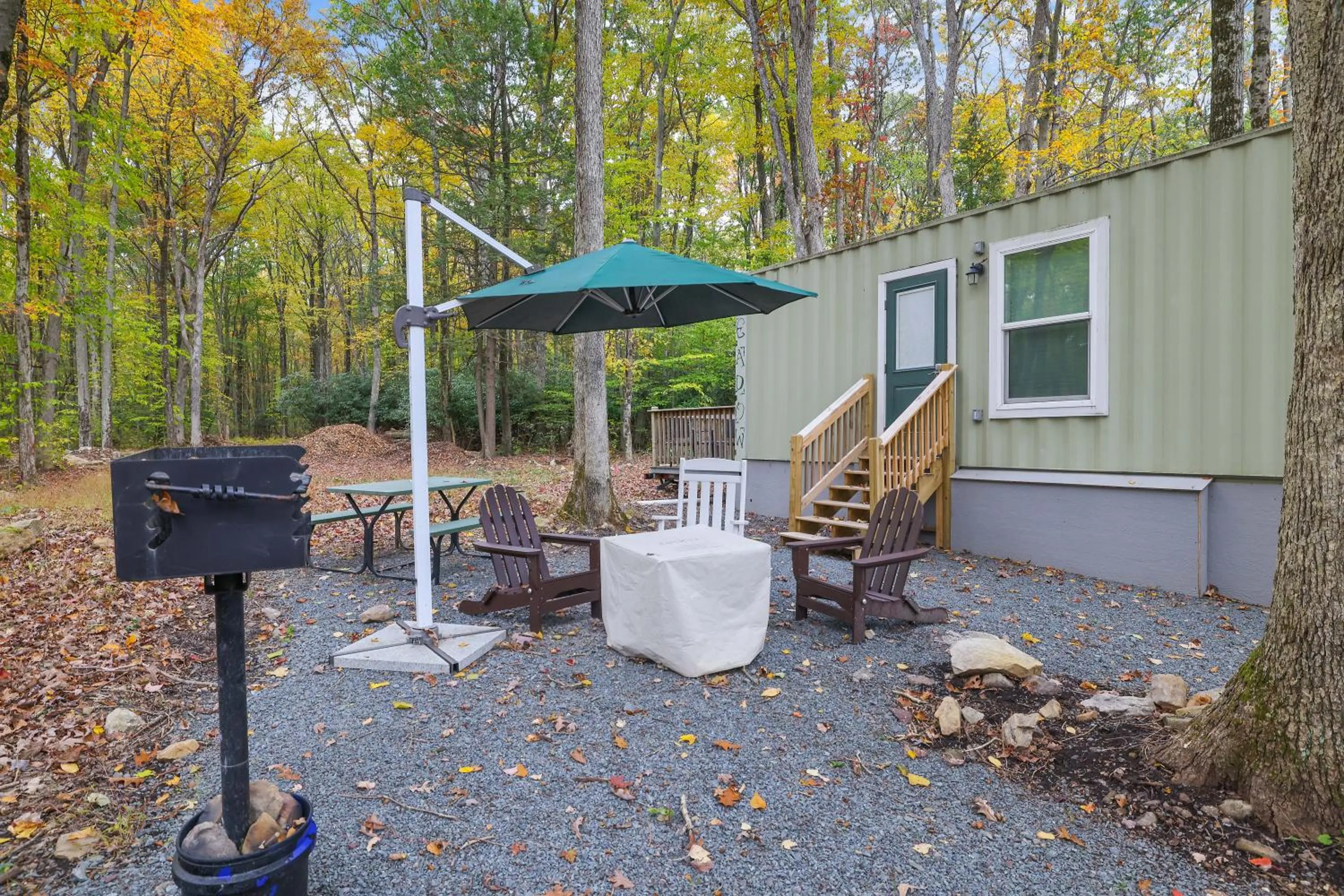 Property building in Camptel Poconos