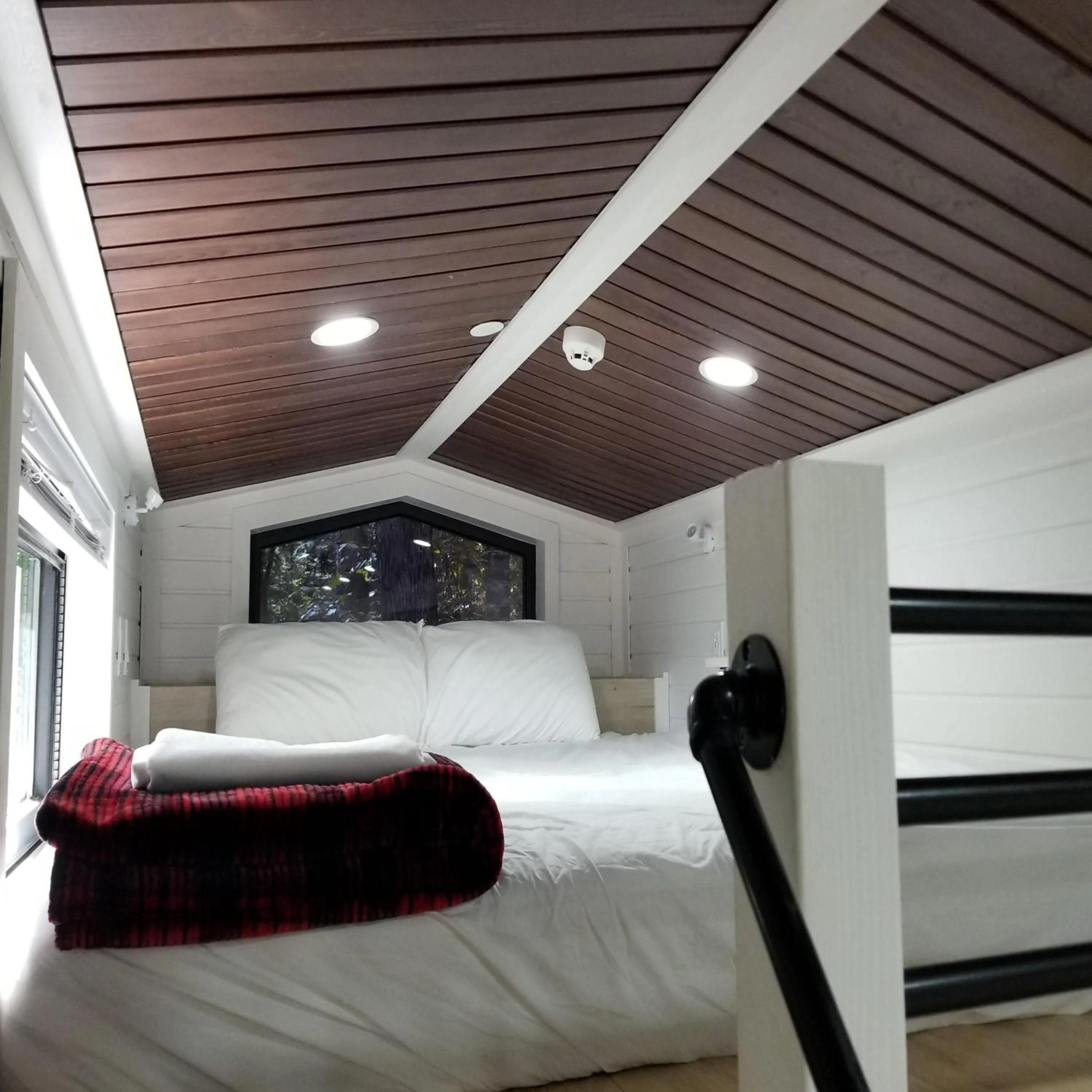 Bedroom, Bed in Camptel Poconos