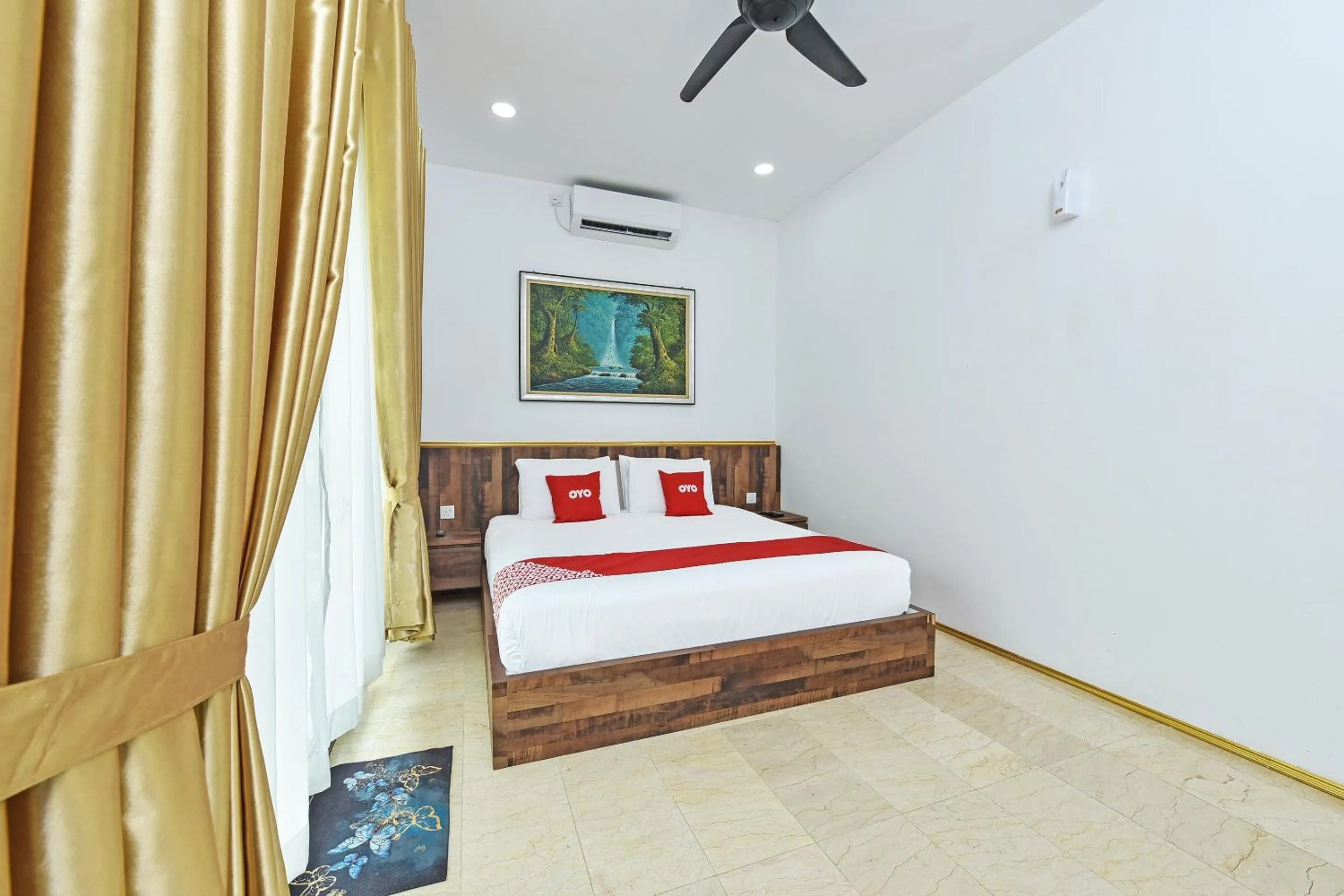Bedroom, Bed in Hotel O Jentayu Homestay Pontian