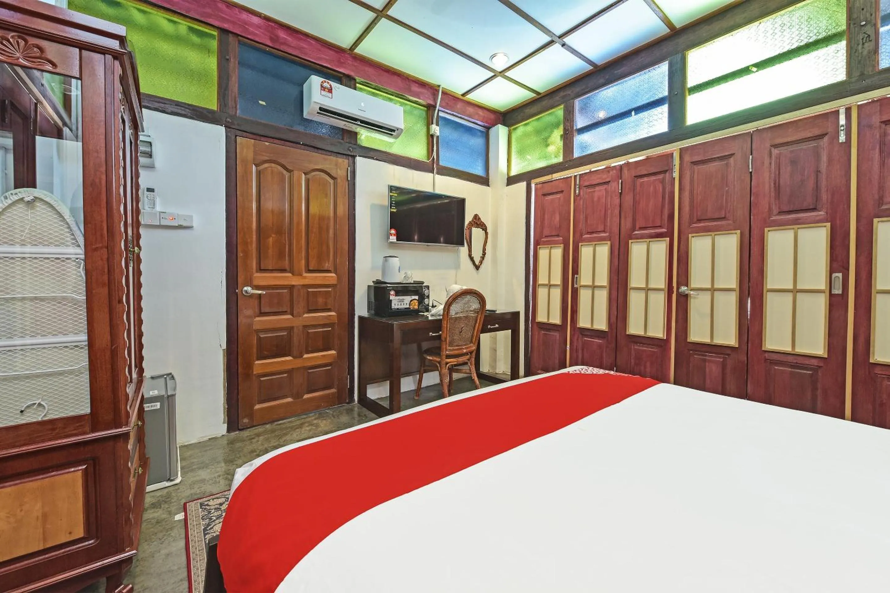 Bedroom, Bed in Hotel O Jentayu Homestay Pontian