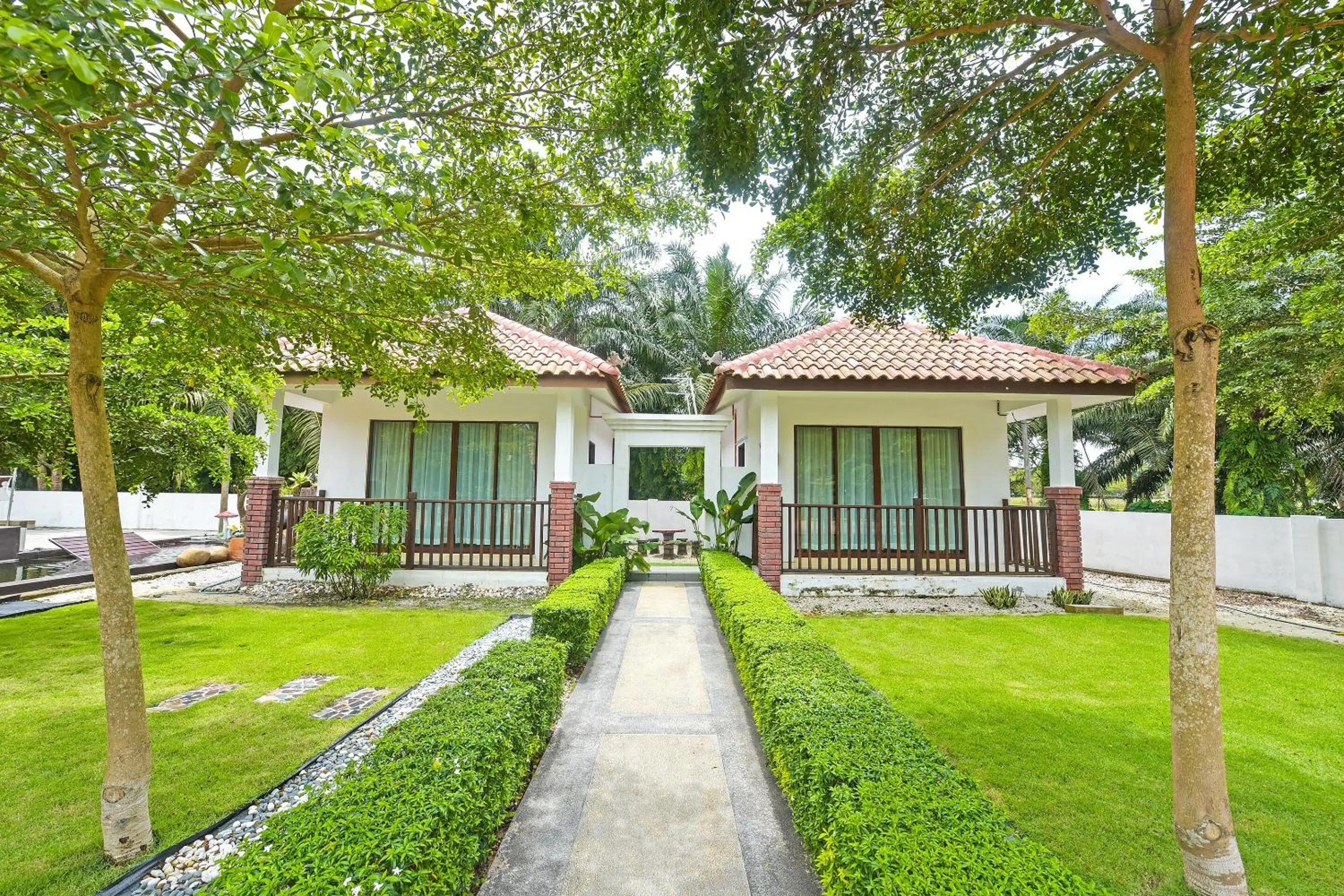 Facade/entrance in Hotel O Jentayu Homestay Pontian