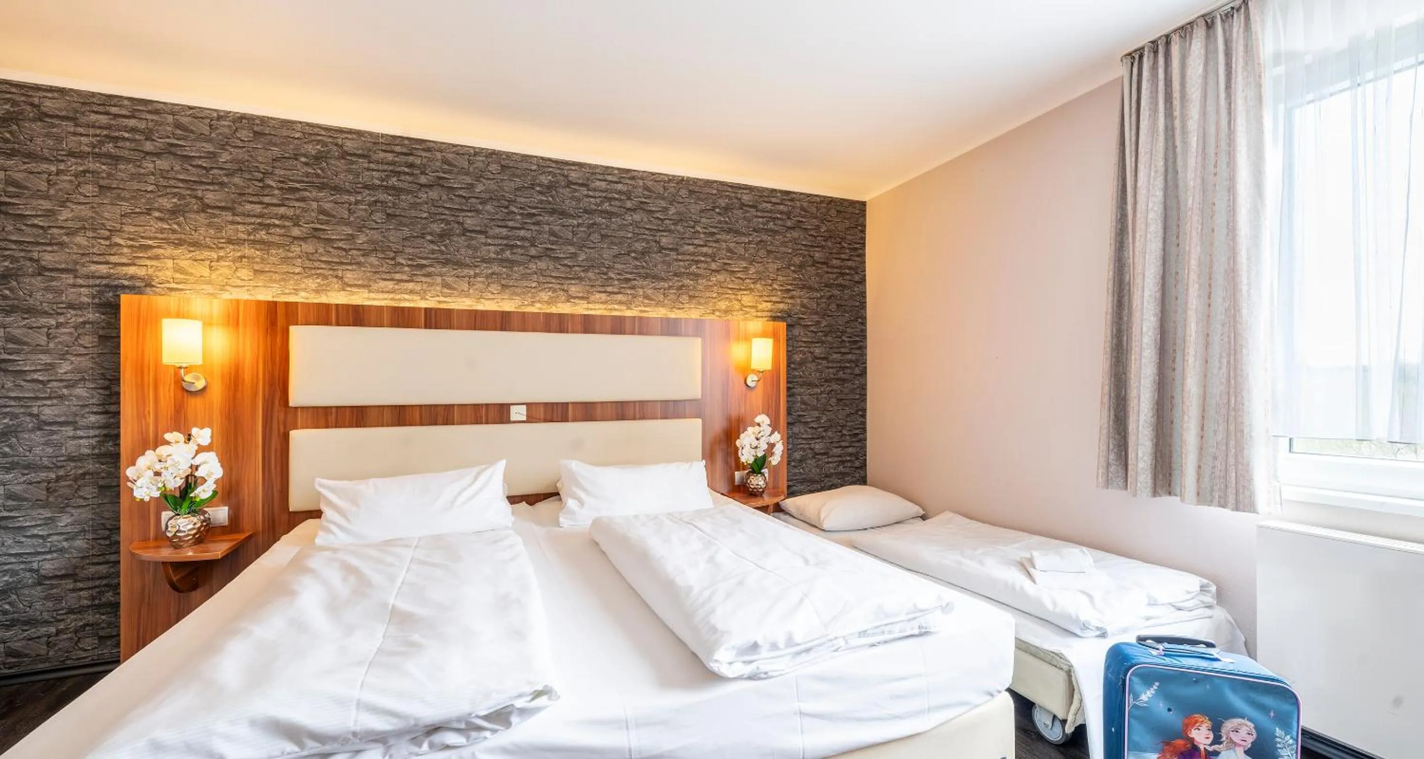 Bed in Best Western Plaza Hotel Zwickau