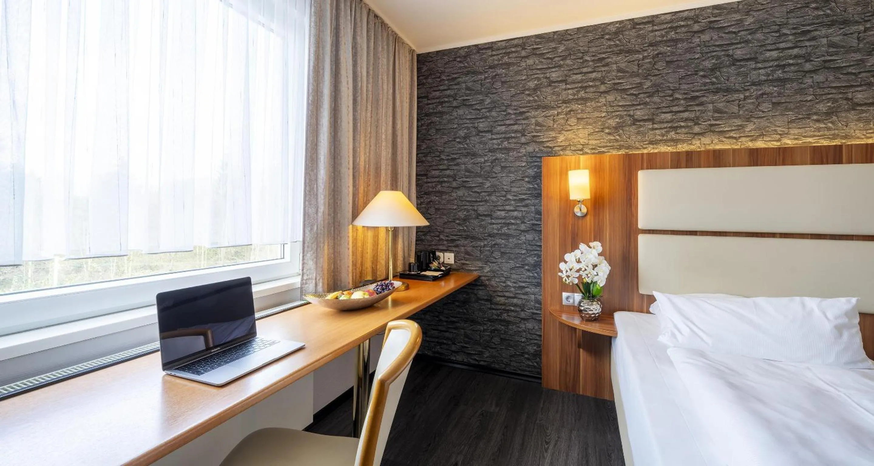 Bedroom, Bed in Best Western Plaza Hotel Zwickau