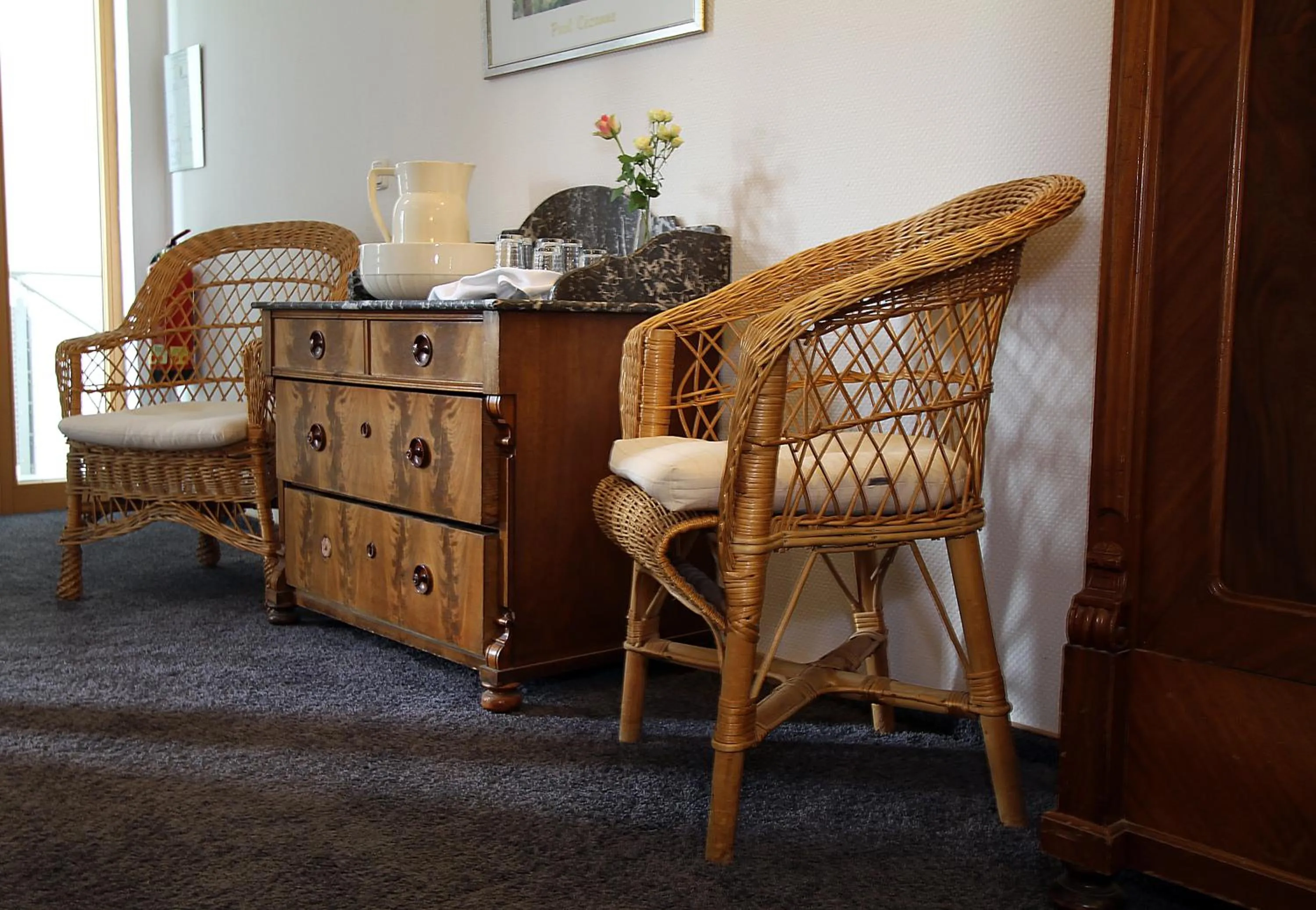 Area and facilities in Hotel Lindemann