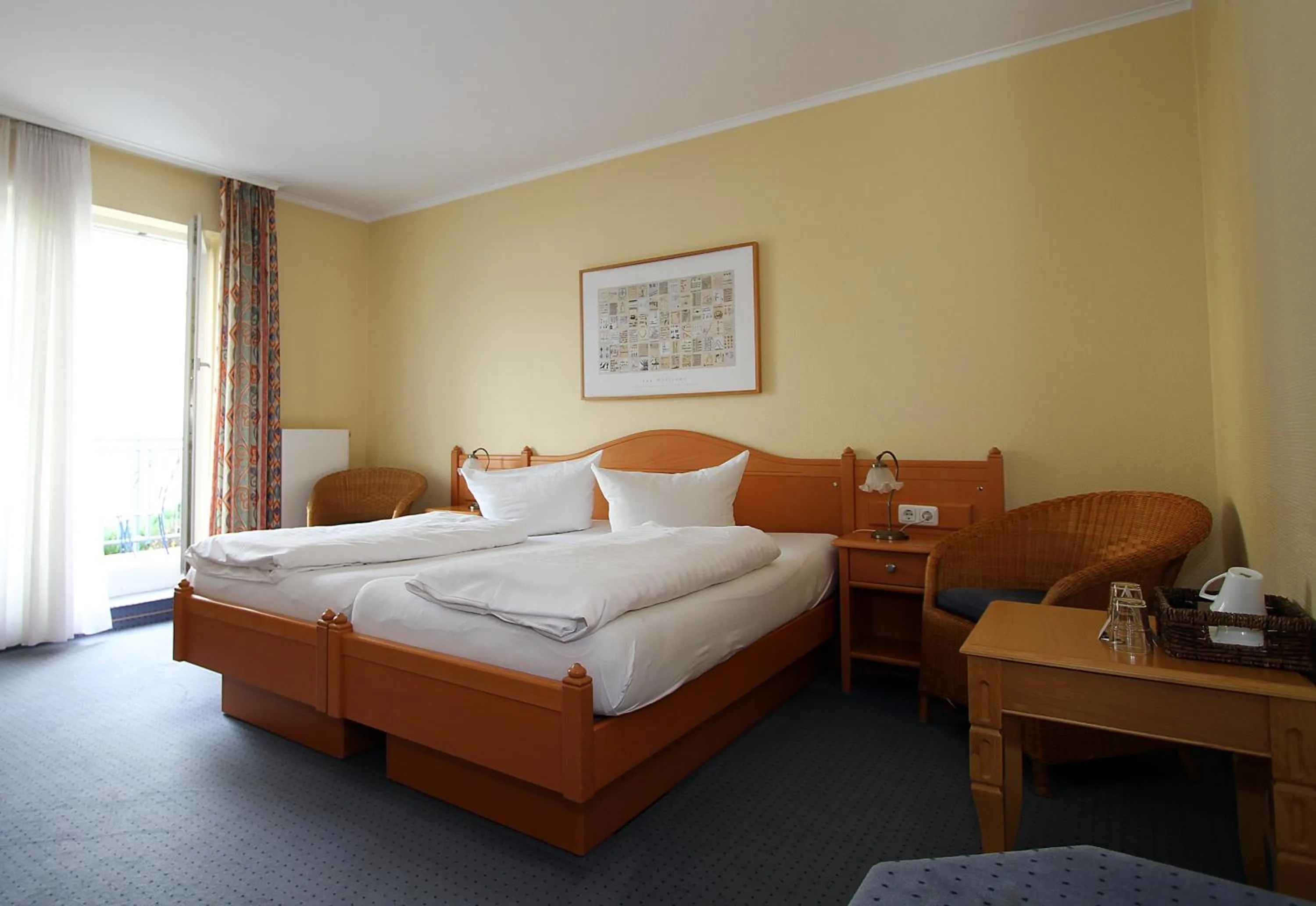 Photo of the whole room, Bed in Hotel Lindemann