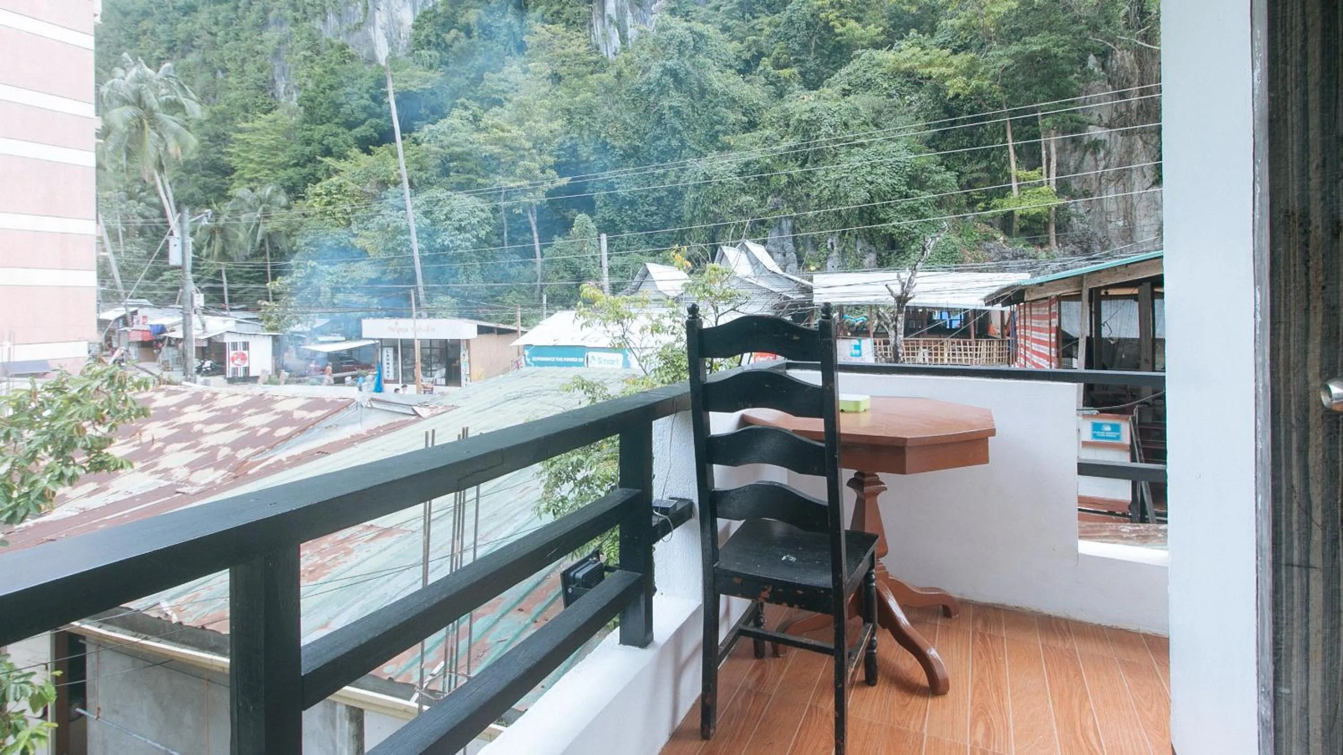 Balcony/Terrace in RedDoorz @ Lualhati Garden Cottage El Nido Palawan