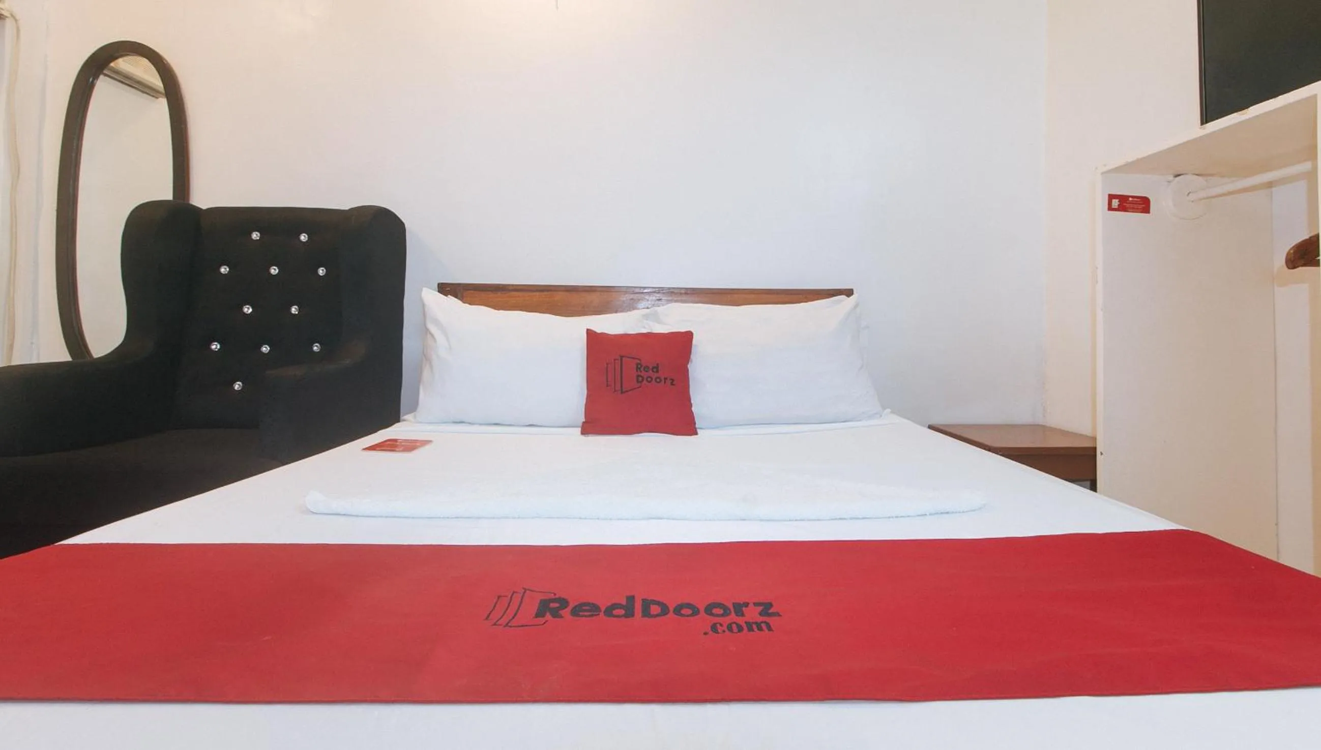 Bed in RedDoorz @ Lualhati Garden Cottage El Nido Palawan