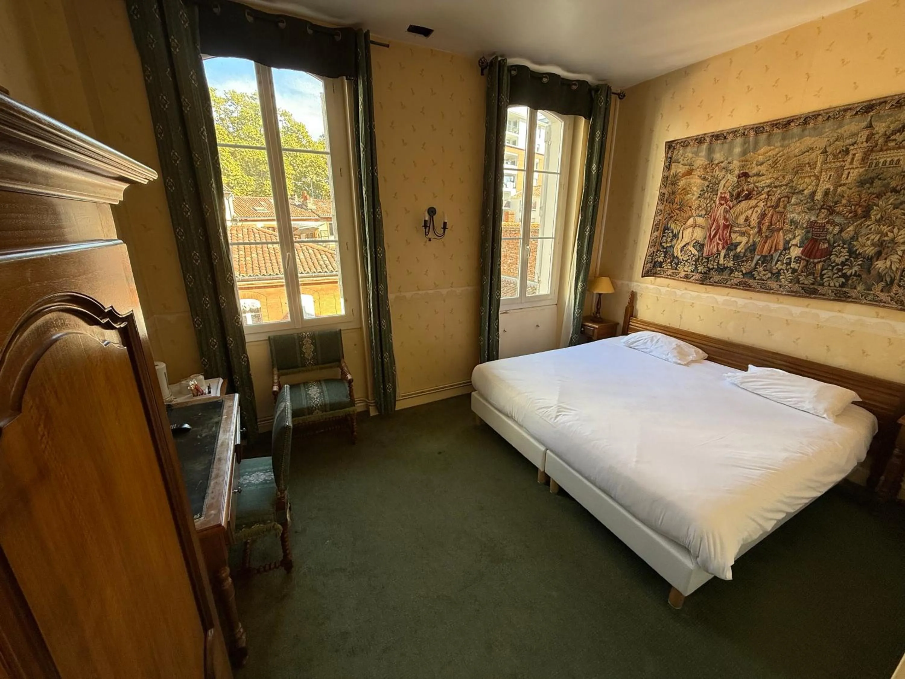 Bed in Hôtel Riquet