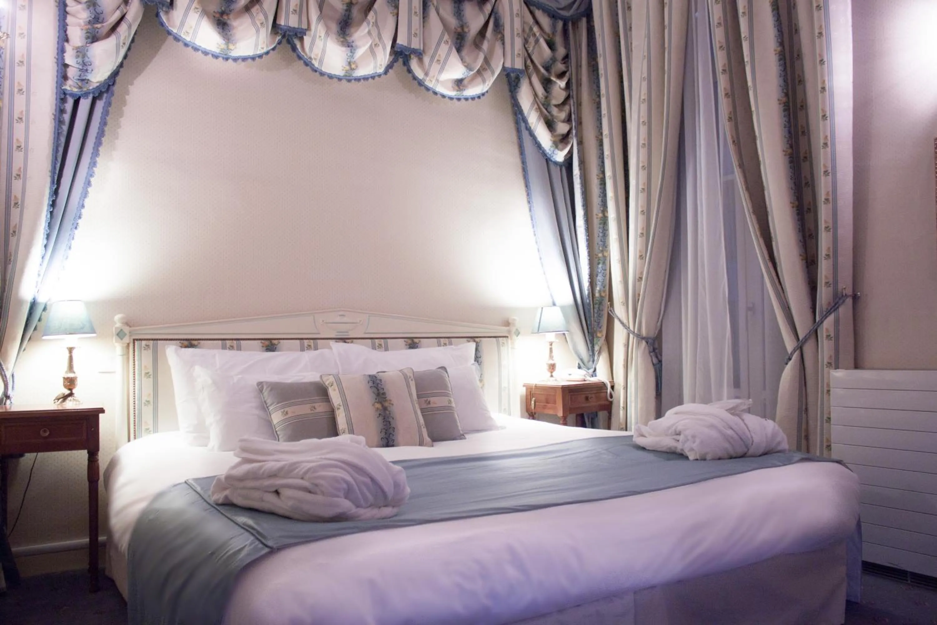 Superior Room in Hôtel Riquet