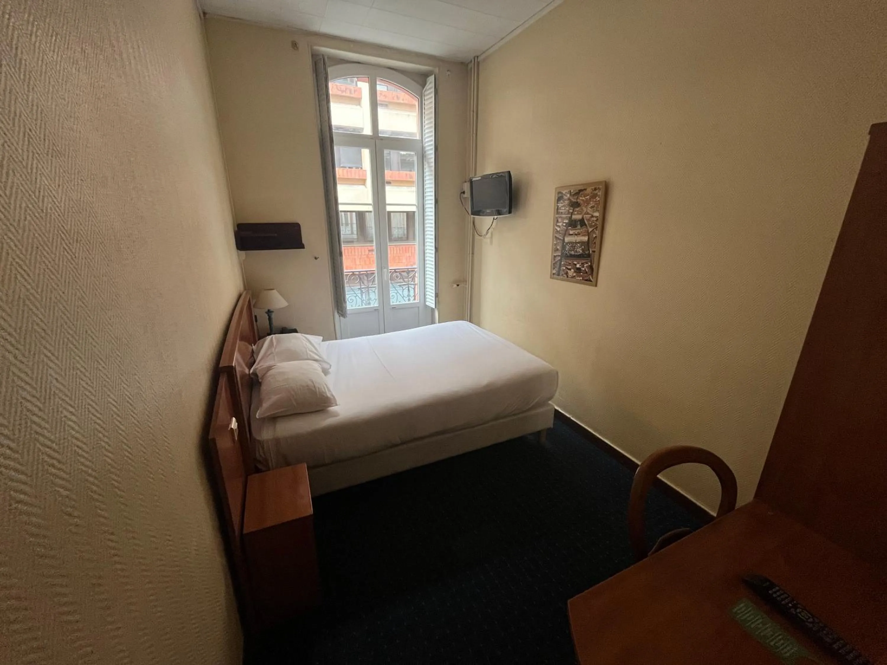 Bed in Hôtel Riquet