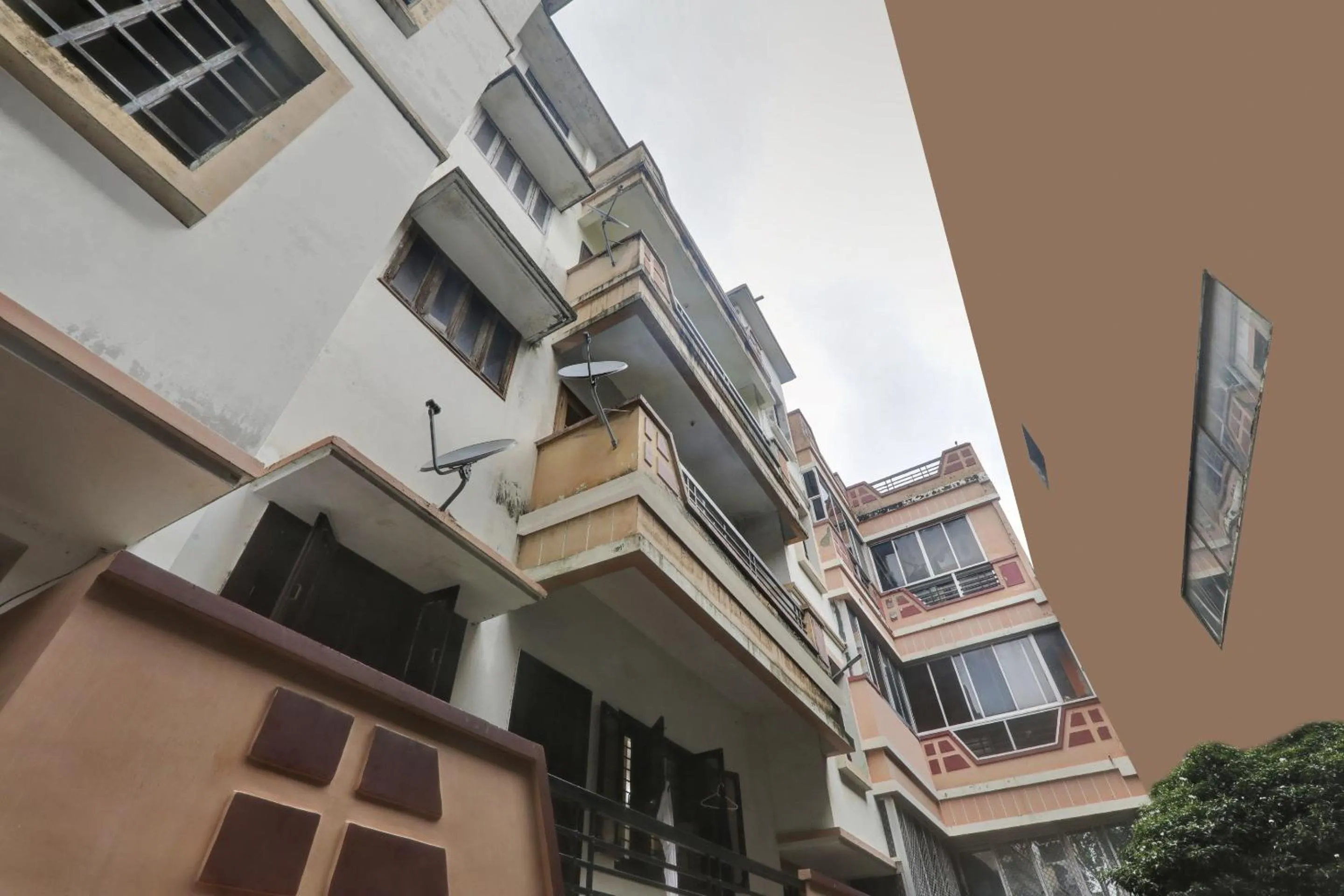 Facade/entrance in Super Hotel O Sada Shiv Guest House