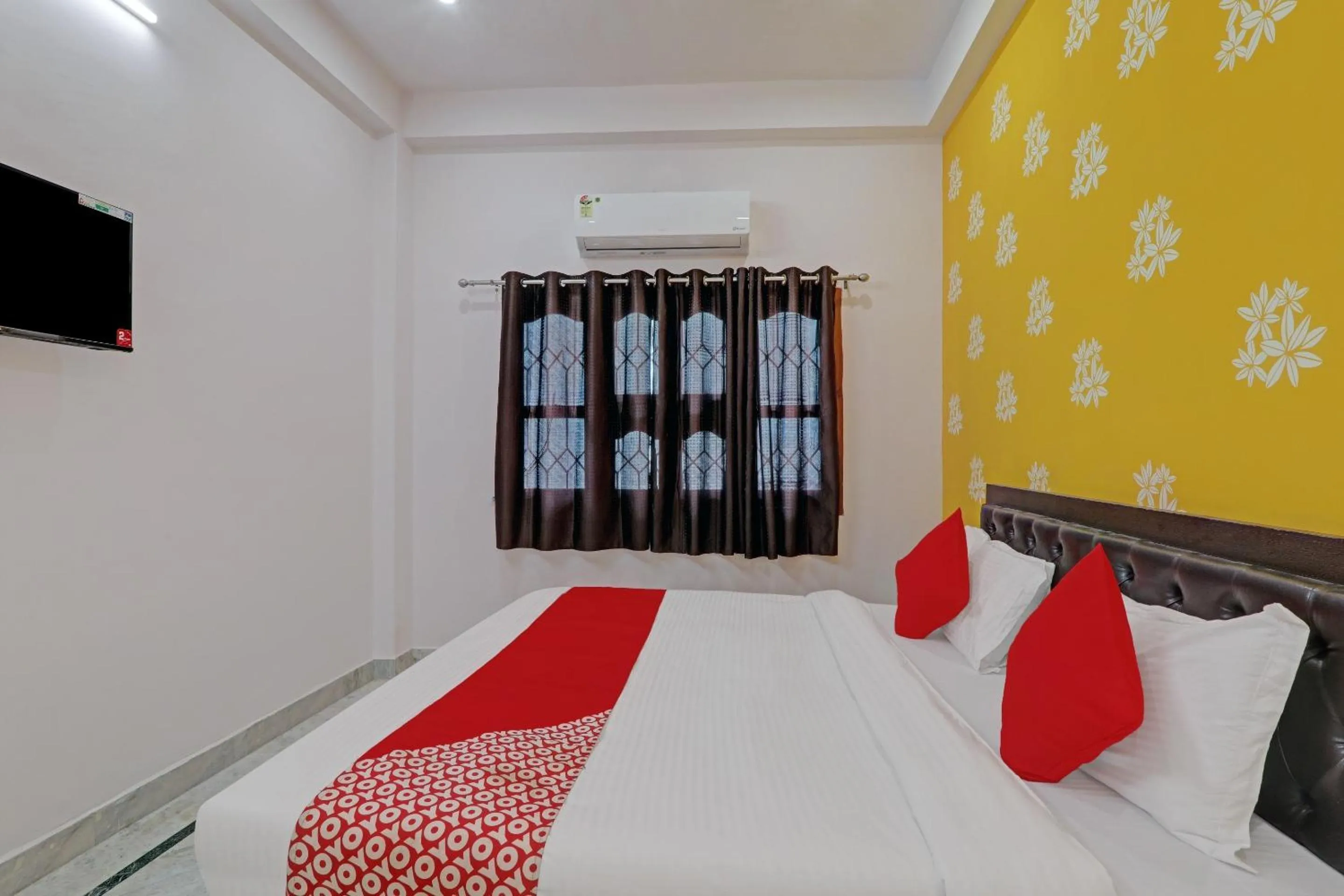 Bedroom, Bed in Hotel O by OYO Sparrow Nest