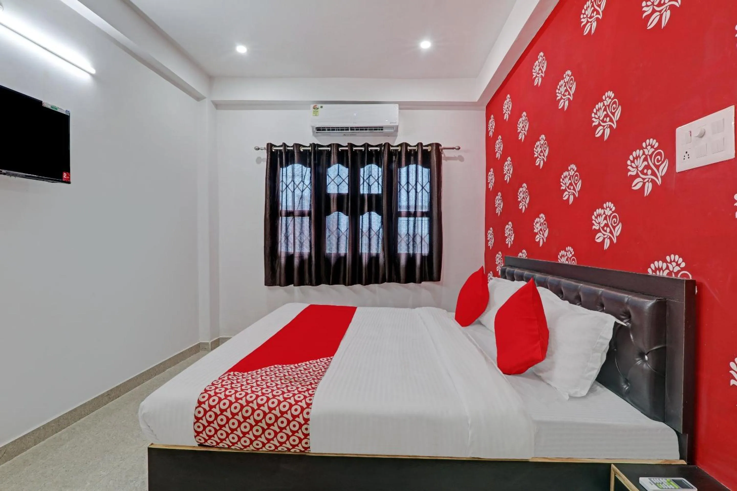 Bedroom, Bed in Hotel O by OYO Sparrow Nest