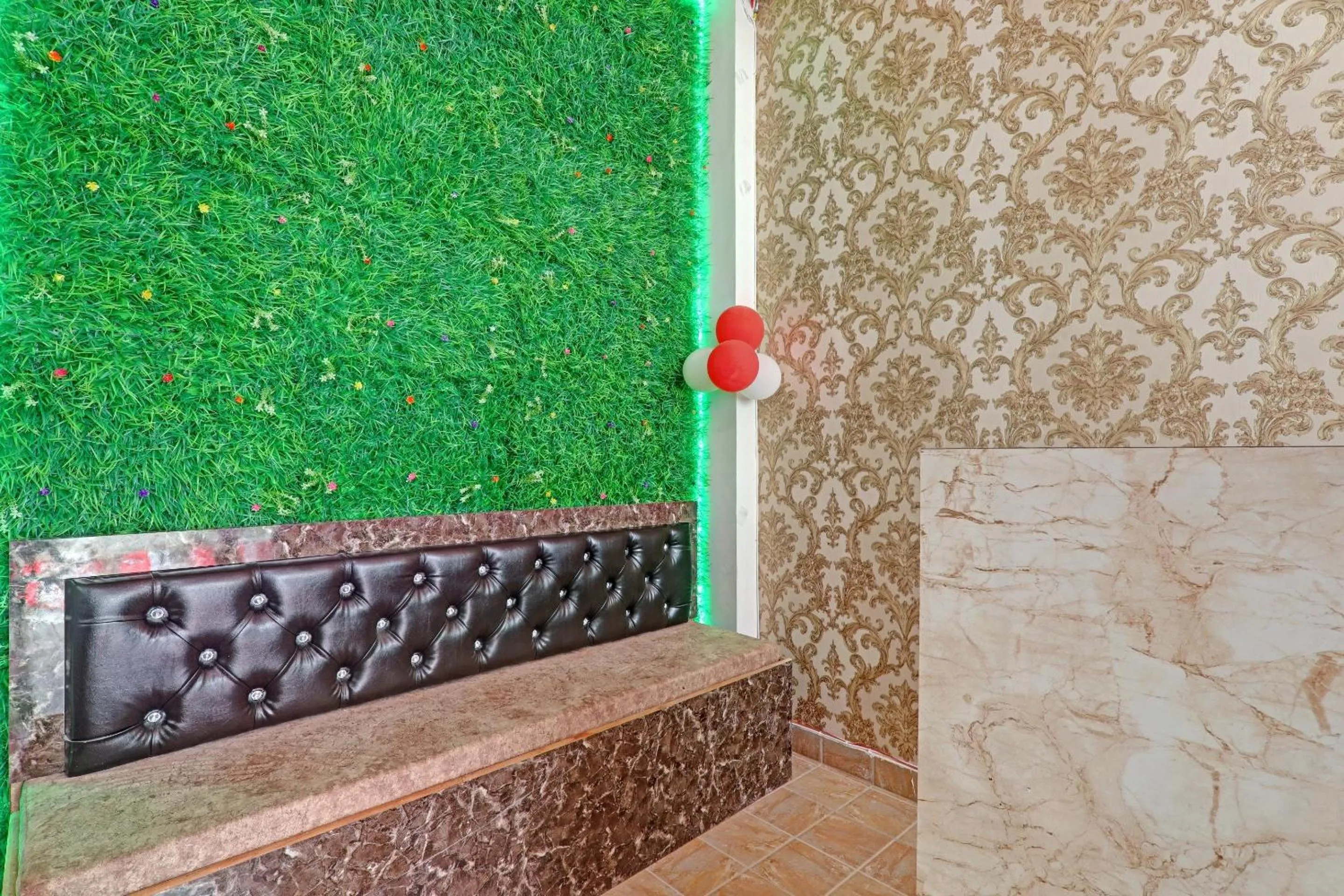 Lobby or reception in Hotel O by OYO Sparrow Nest