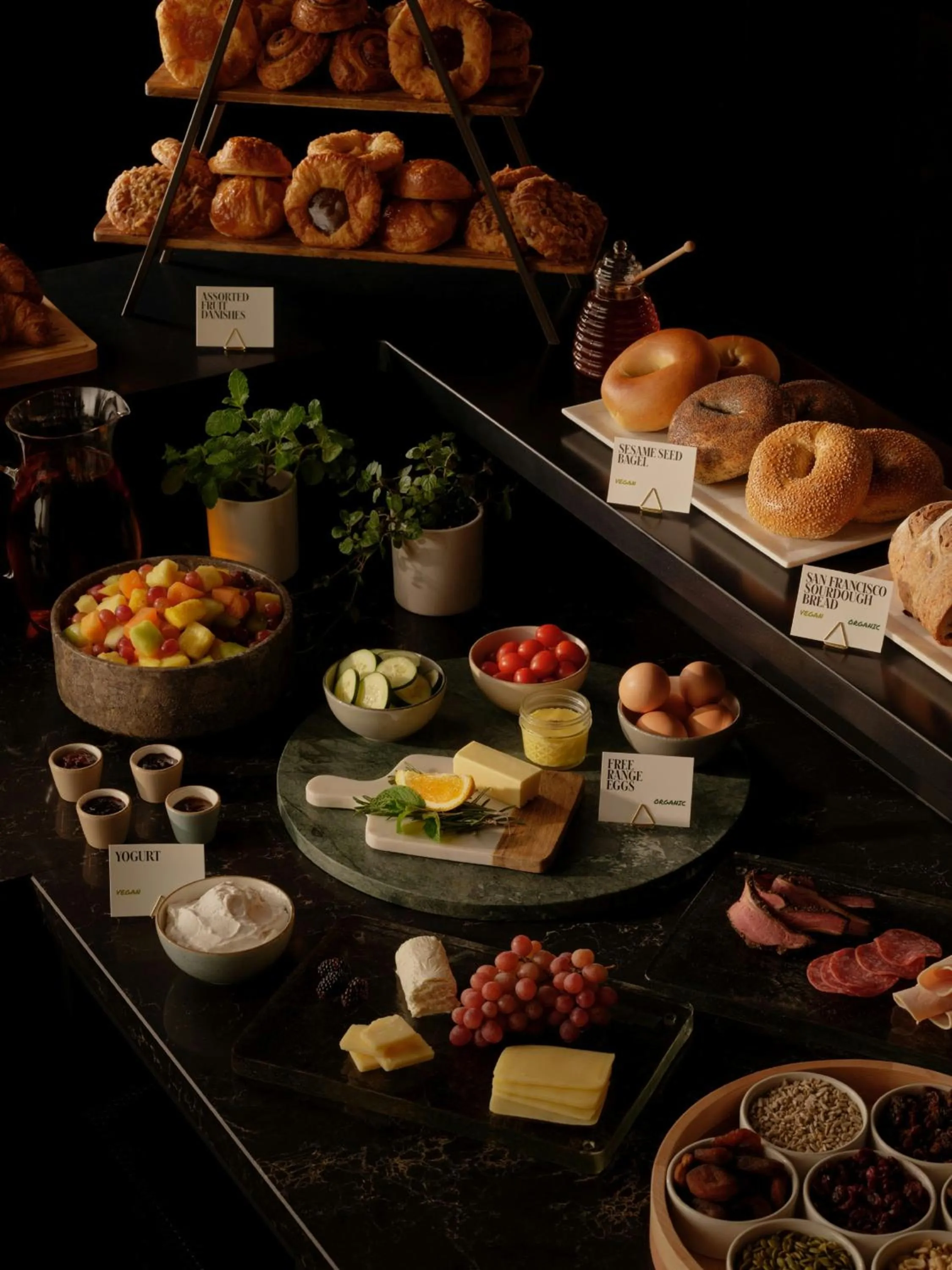 Buffet breakfast in The Cloud One New York-Downtown, by the Motel One Group