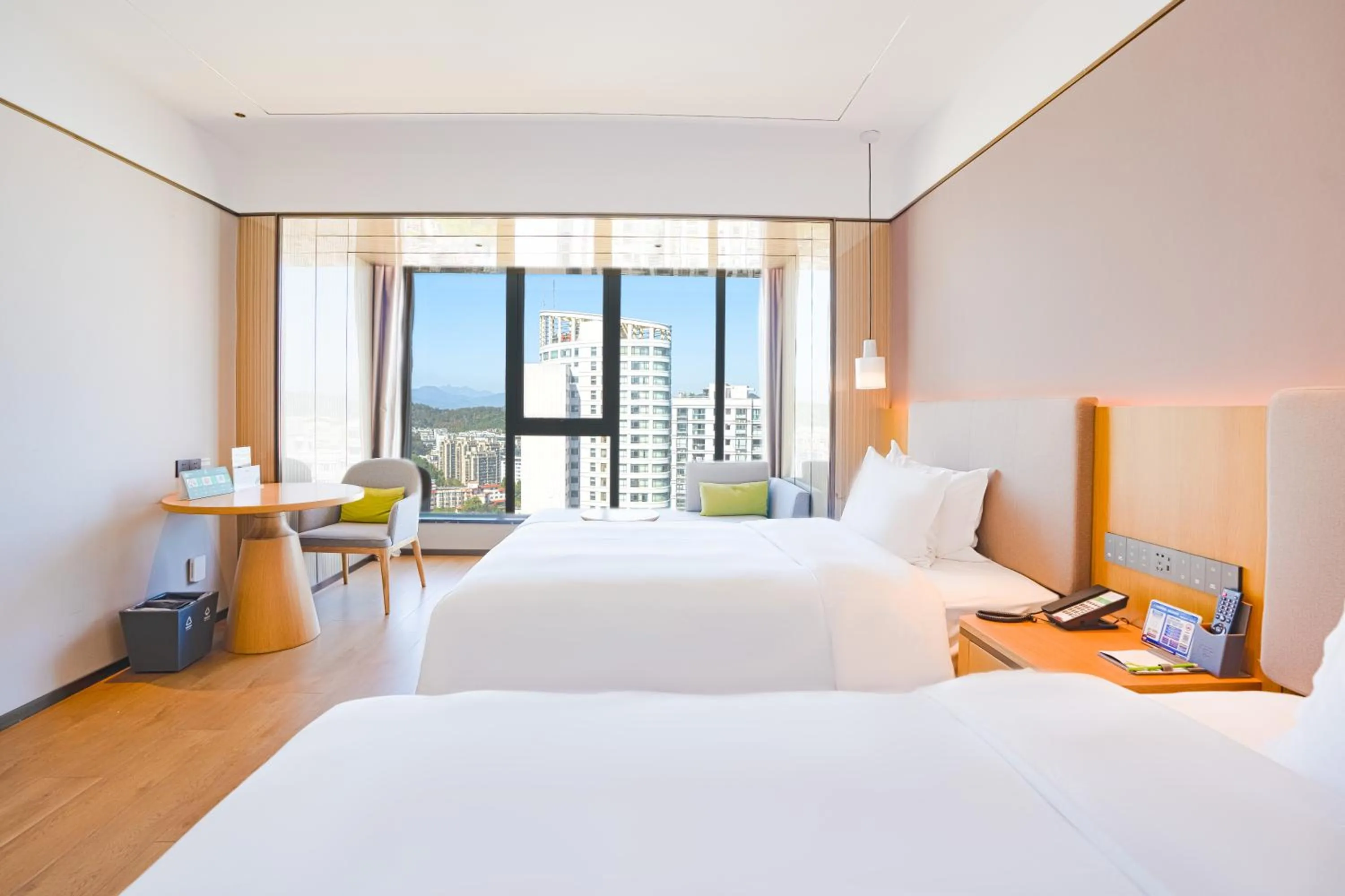 Holiday Inn One Thousand Island Lake by IHG