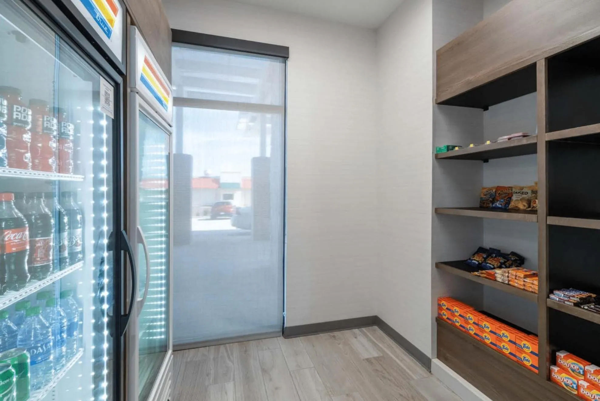 On-site shops in Staybridge Suites - Flowood - NW Jackson by IHG