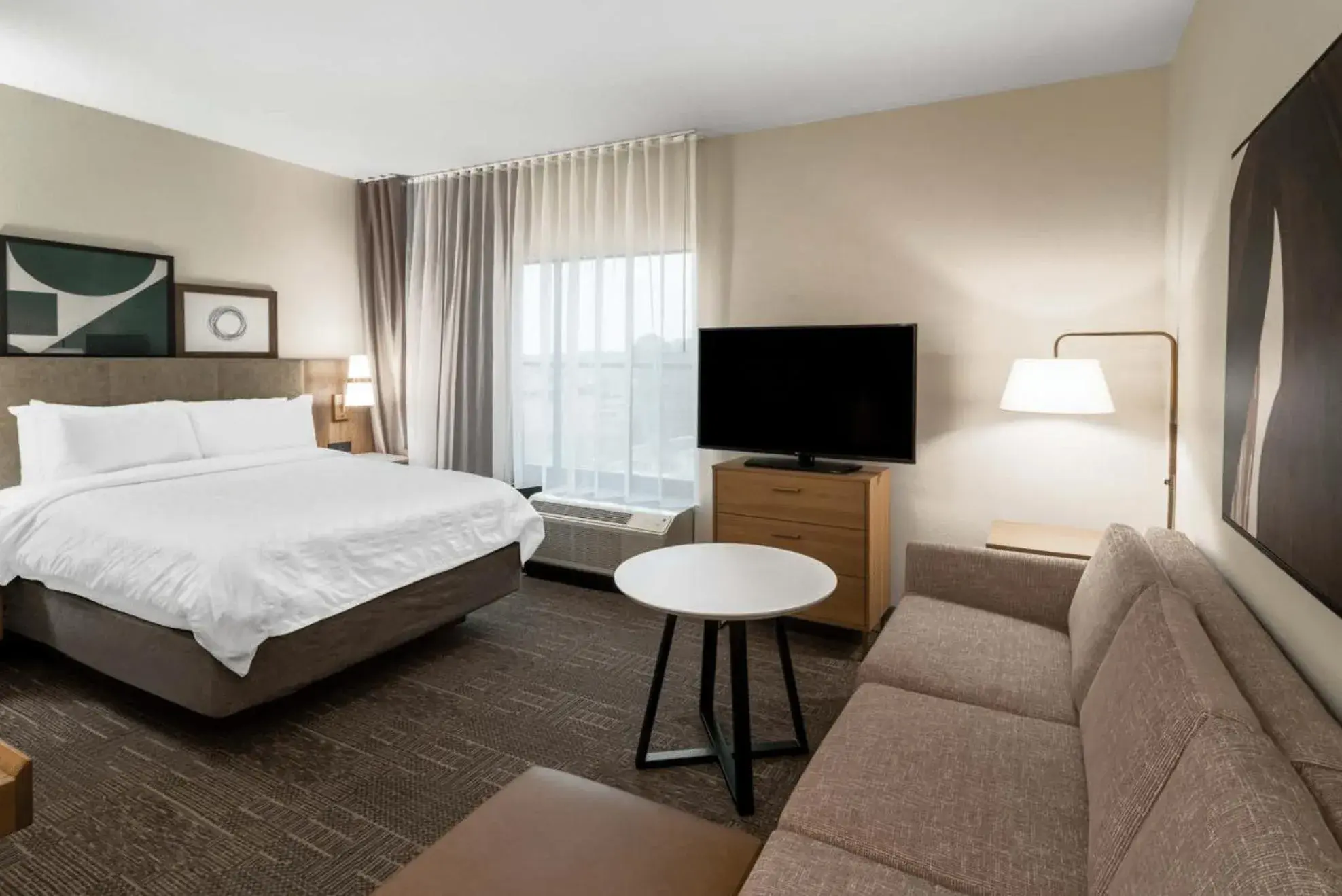 Queen Studio Suite - Communication Accessible in Staybridge Suites - Flowood - NW Jackson by IHG Queen Studio Suite - Communication Accessible in Staybridge Suites - Flowood - NW Jackson by IHG