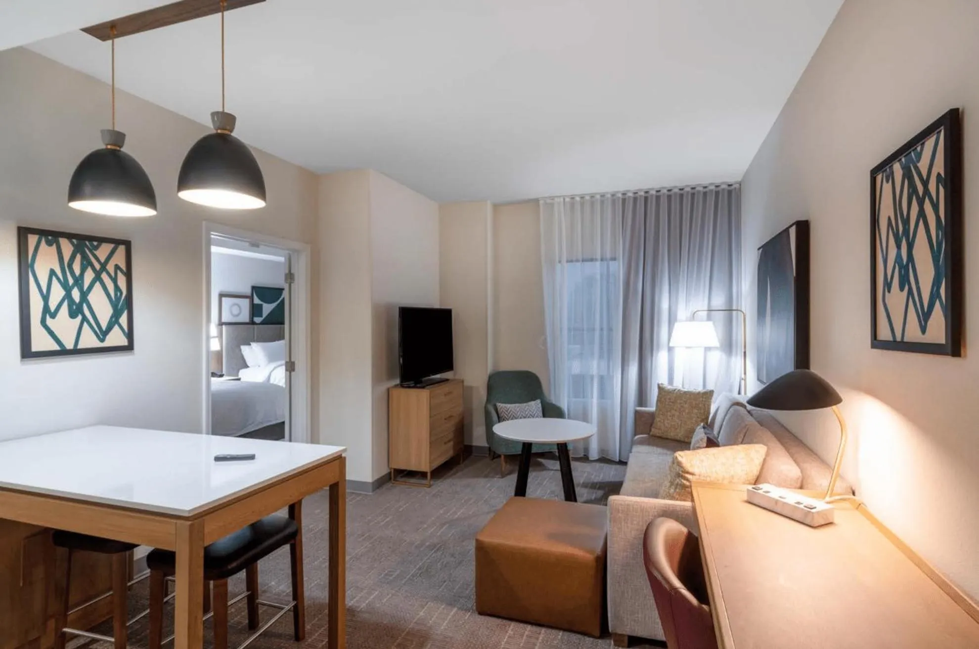 Living room, Bed in Staybridge Suites - Flowood - NW Jackson by IHG