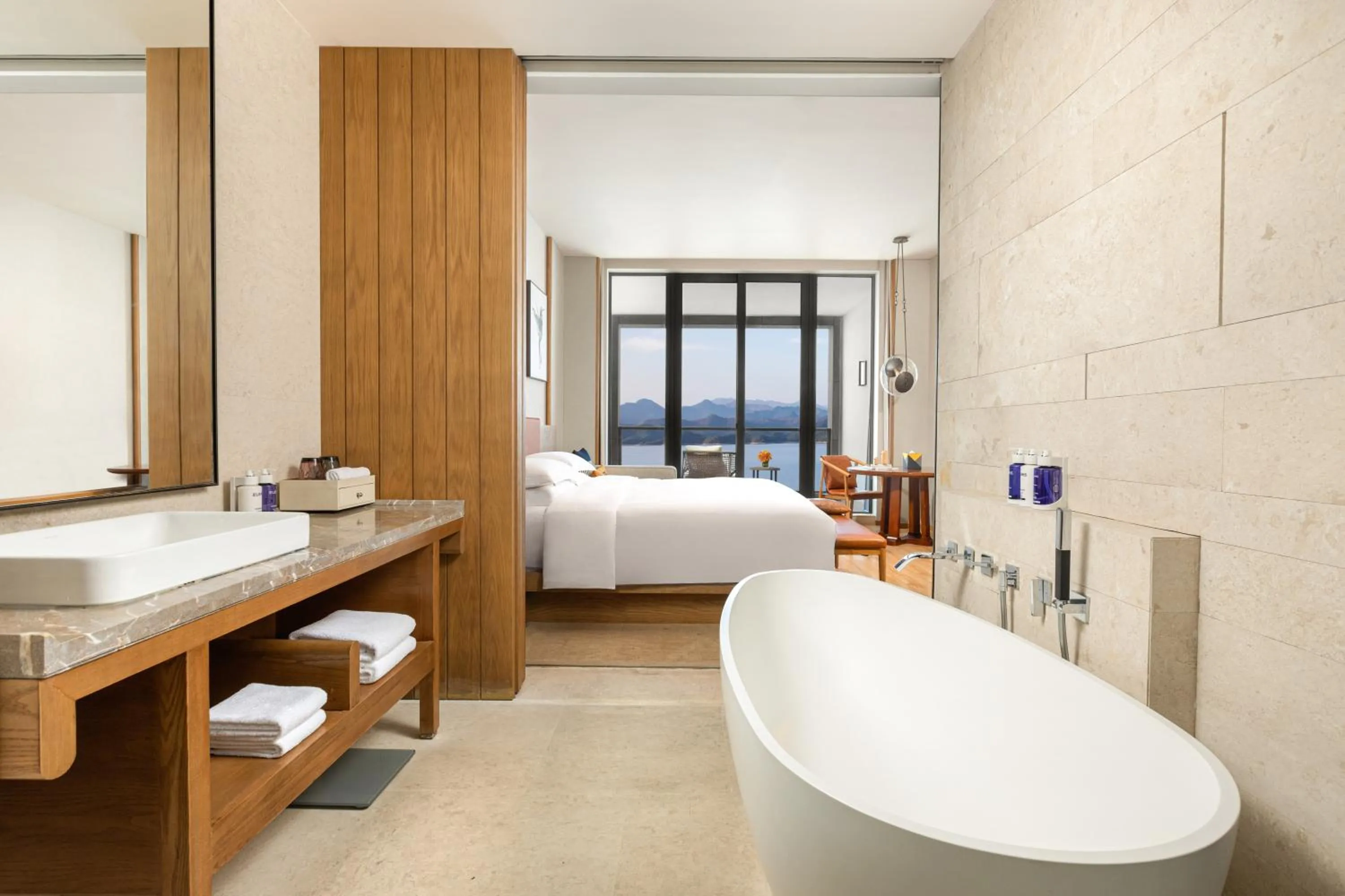 Photo of the whole room, Bed in voco Thousand Island Lake by IHG