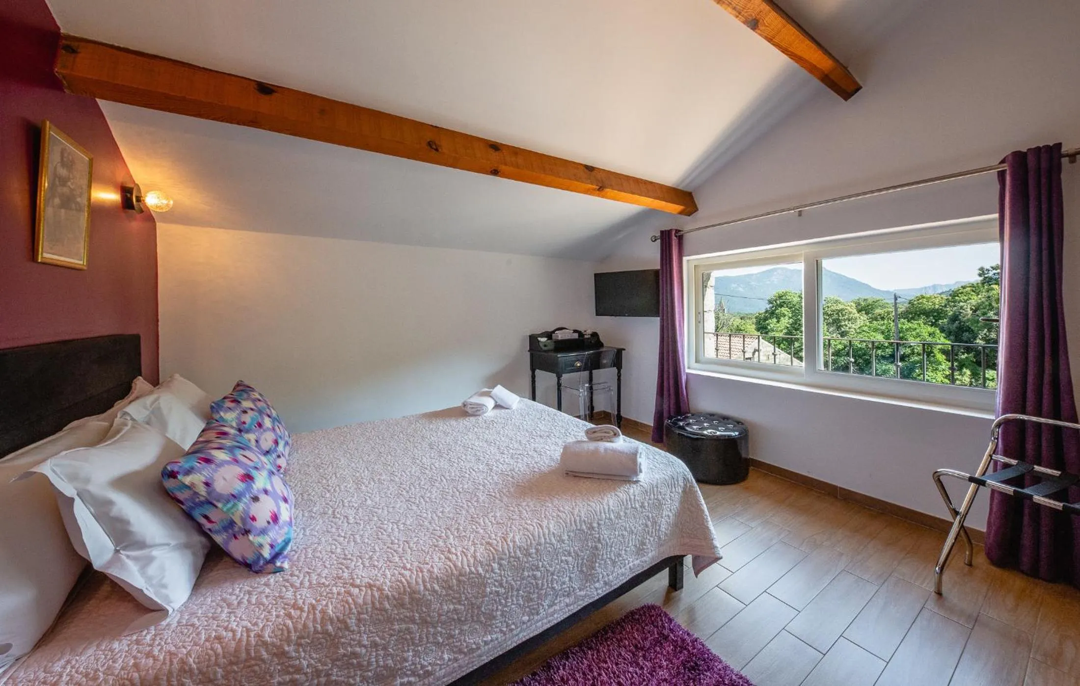 Bed in Auberge U n'Antru Versu