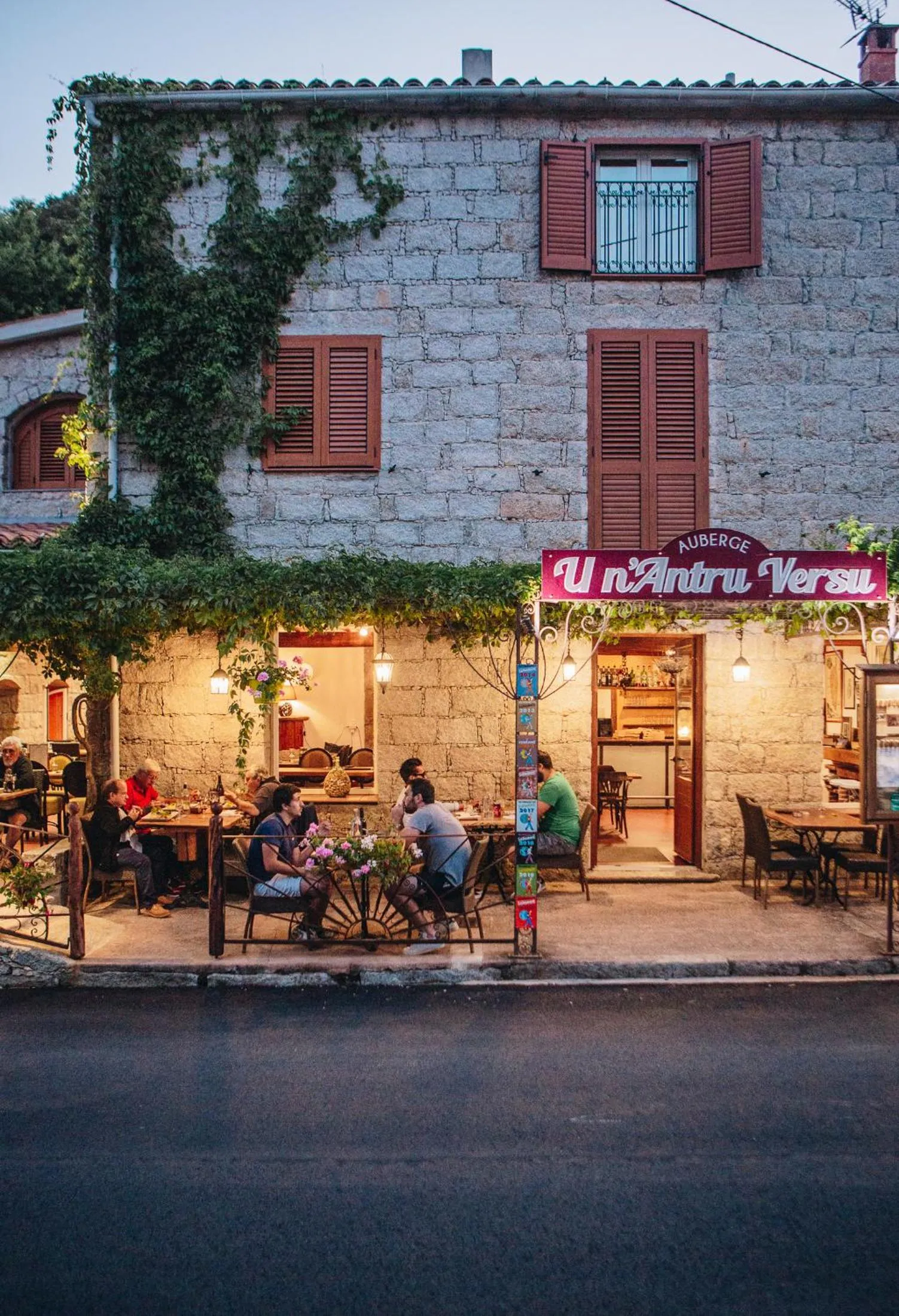 Auberge U n'Antru Versu